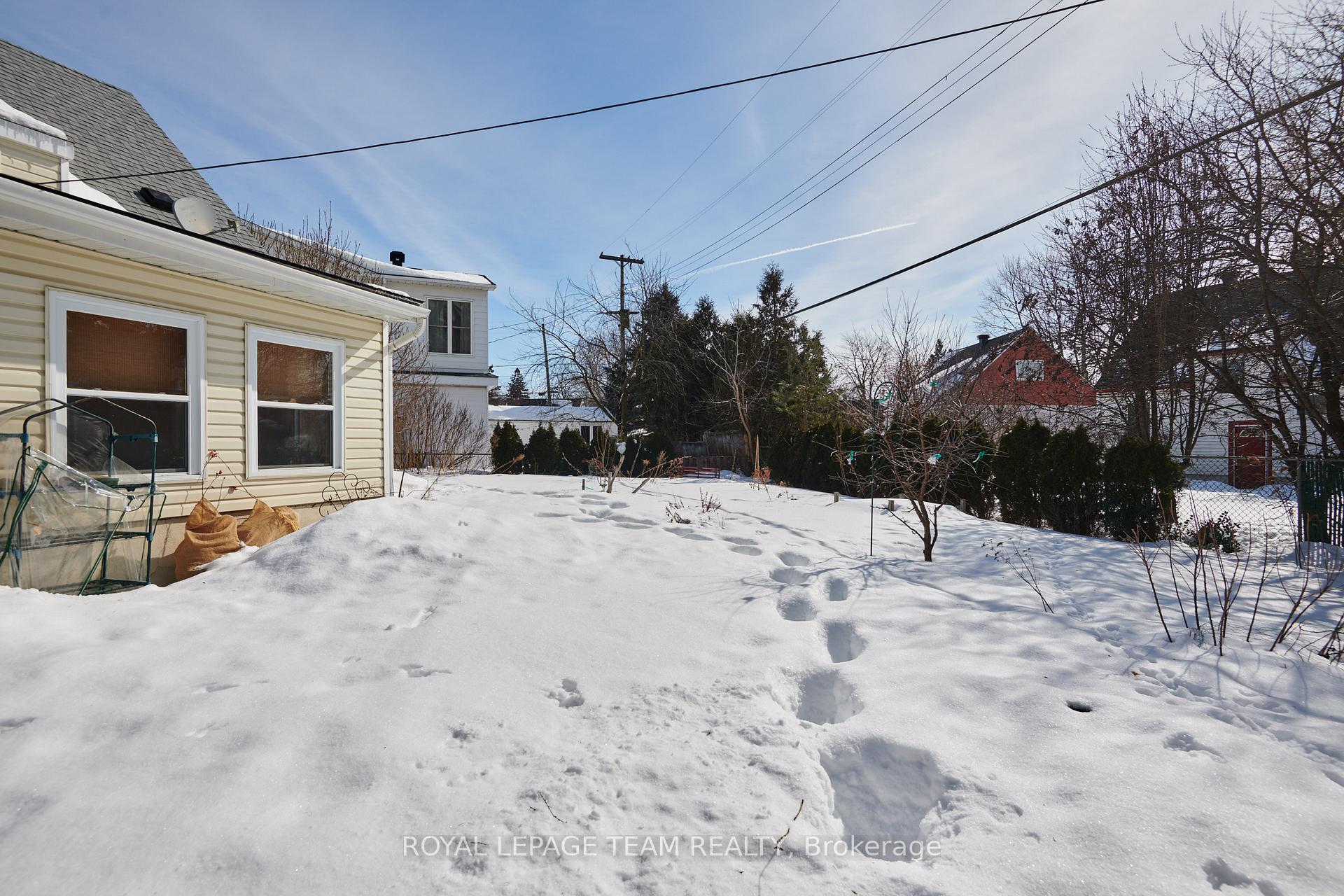 Photo 38 of 92 Harrold Place, Ottawa, Carlington — HOMEH