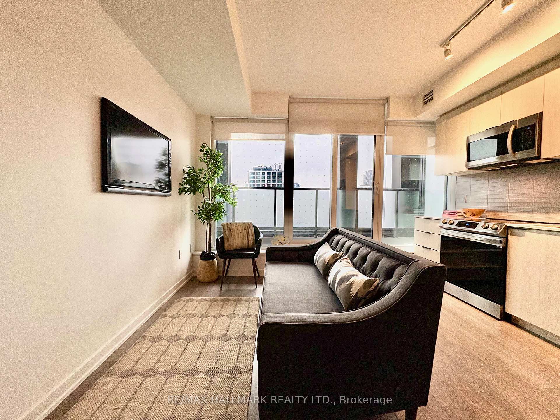Photo 9 of Unit 309, 50 Power Street, Toronto, Moss Park — HOMEH