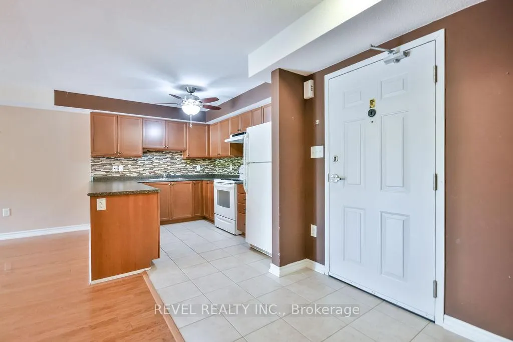 Photo 4 of Unit 14, 39 Coulter Street, Barrie, Sunnidale — HOMEH