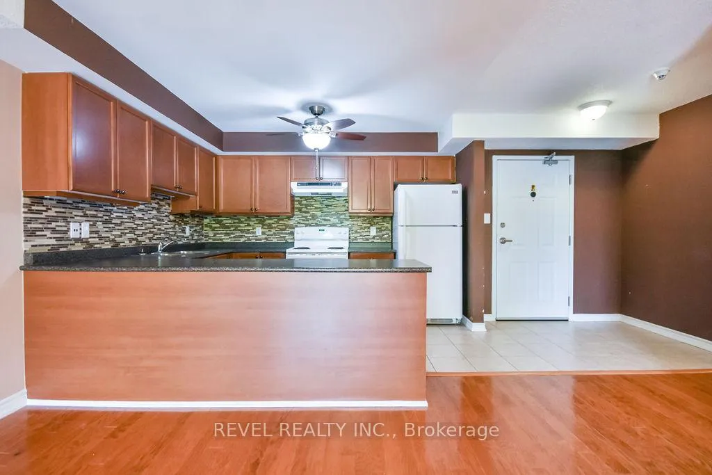 Photo 5 of Unit 14, 39 Coulter Street, Barrie, Sunnidale — HOMEH