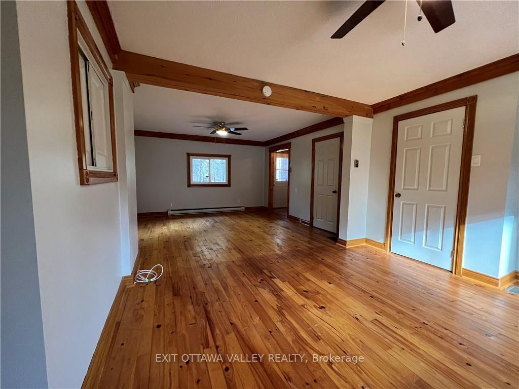 Photo 15 of 2062 Richmond Road, Beckwith, Beckwith Twp — HOMEH