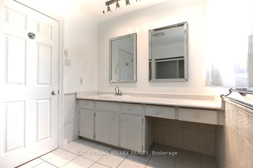 Photo 23 of 2062 Richmond Road, Beckwith, Beckwith Twp — HOMEH