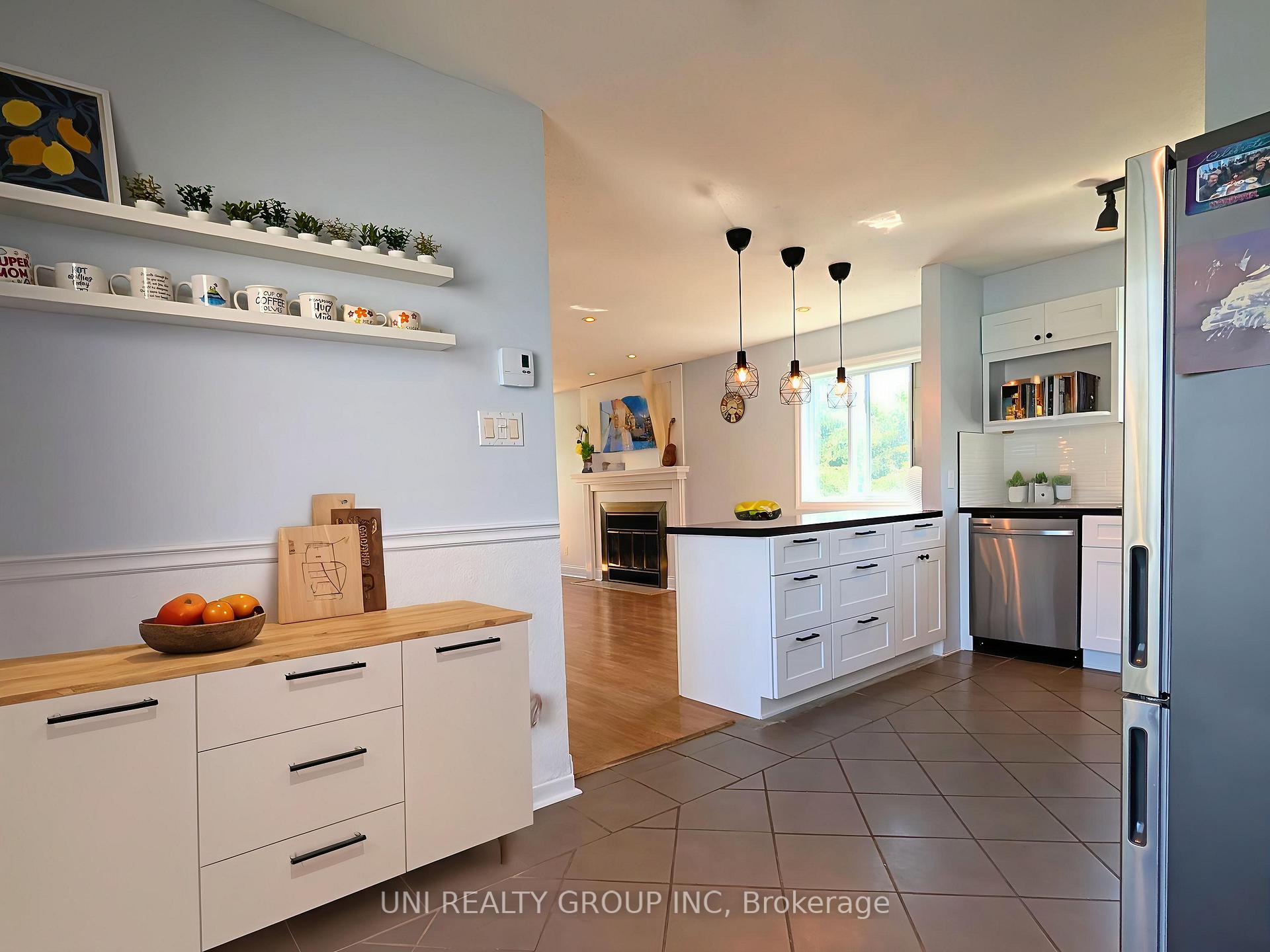 Photo 23 of 120 Castlegreen Private, Ottawa, Hunt Club Park/Greenboro — HOMEH