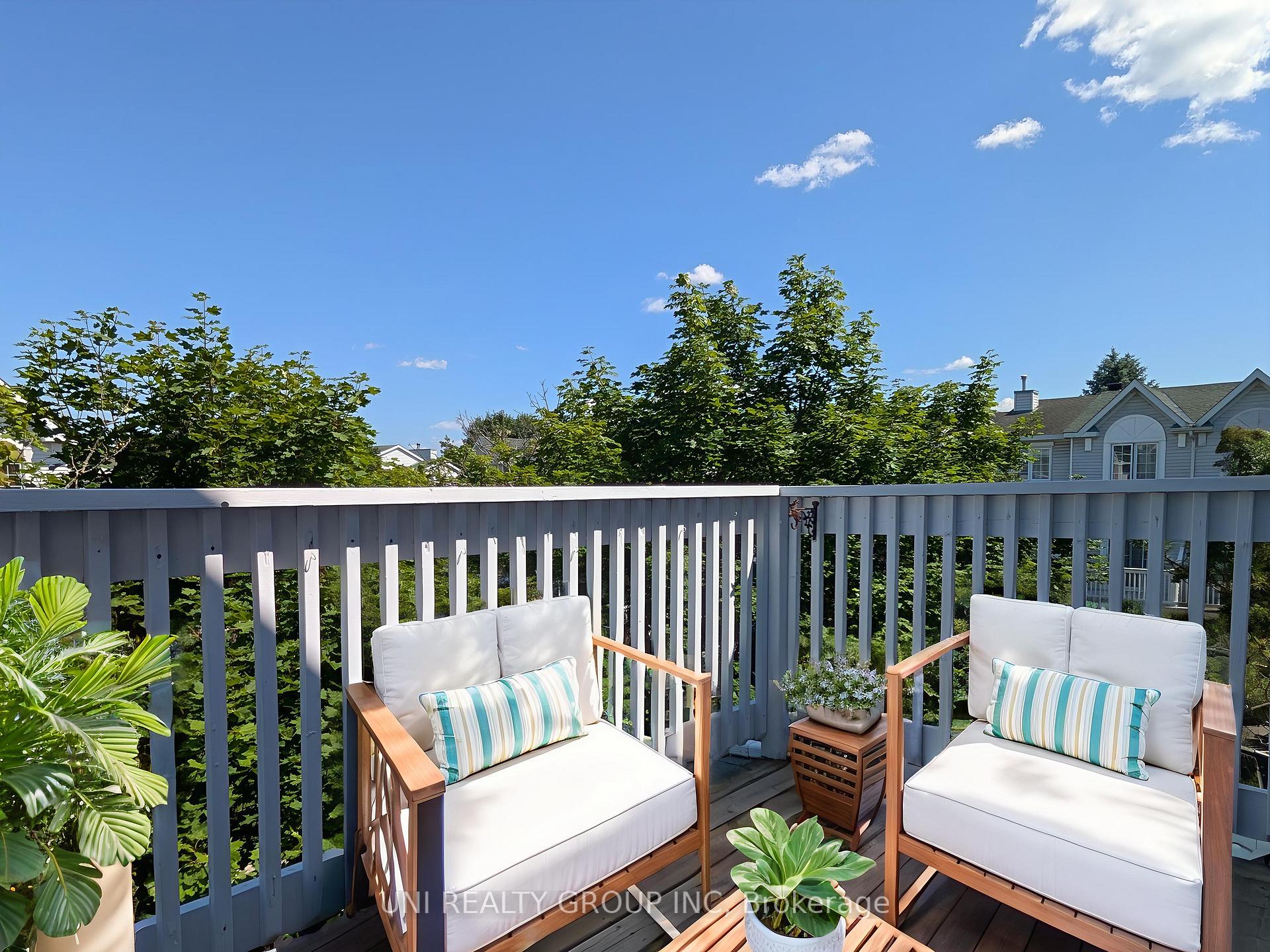Photo 34 of 120 Castlegreen Private, Ottawa, Hunt Club Park/Greenboro — HOMEH