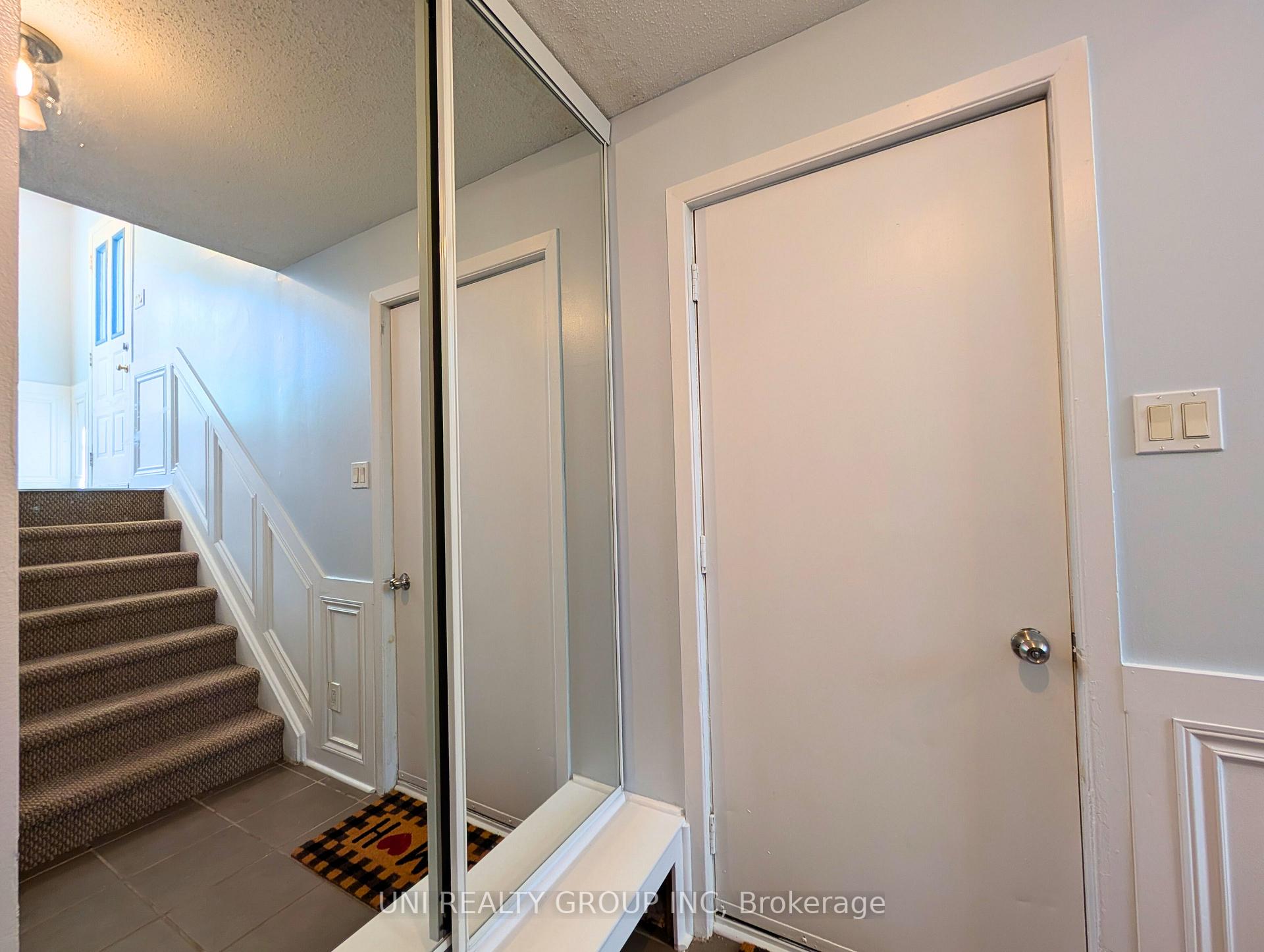 Photo 41 of 120 Castlegreen Private, Ottawa, Hunt Club Park/Greenboro — HOMEH