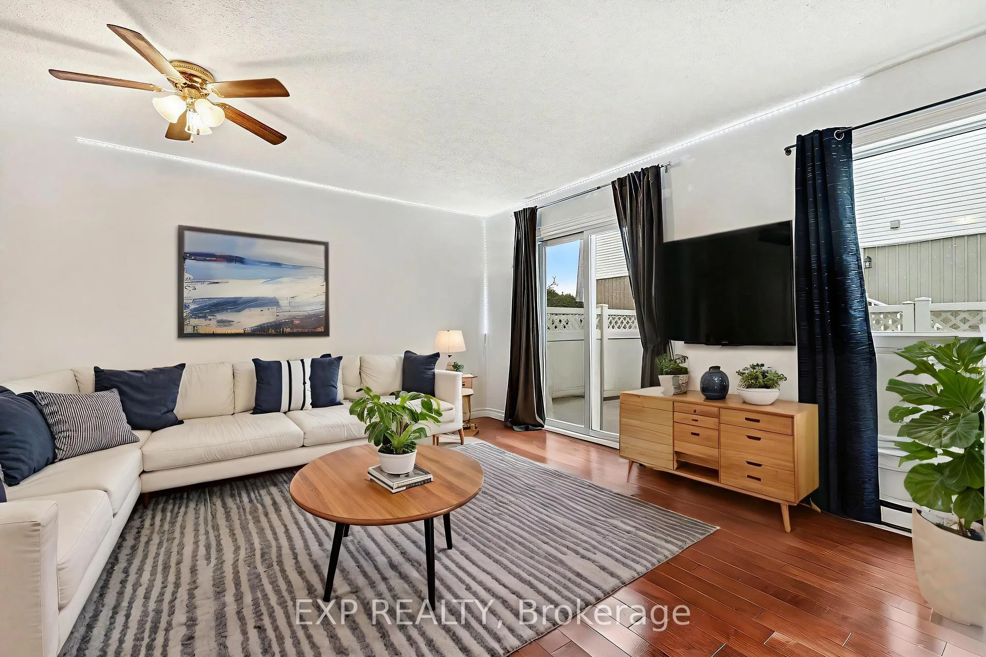 Photo 7 of 20 Lovell Lane, Ottawa, Westcliffe Estates — HOMEH