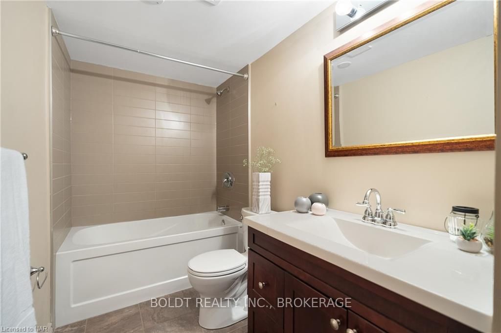 Photo 28 of Unit 911, 7 Gale Crescent, St. Catharines, E. Chester — HOMEH