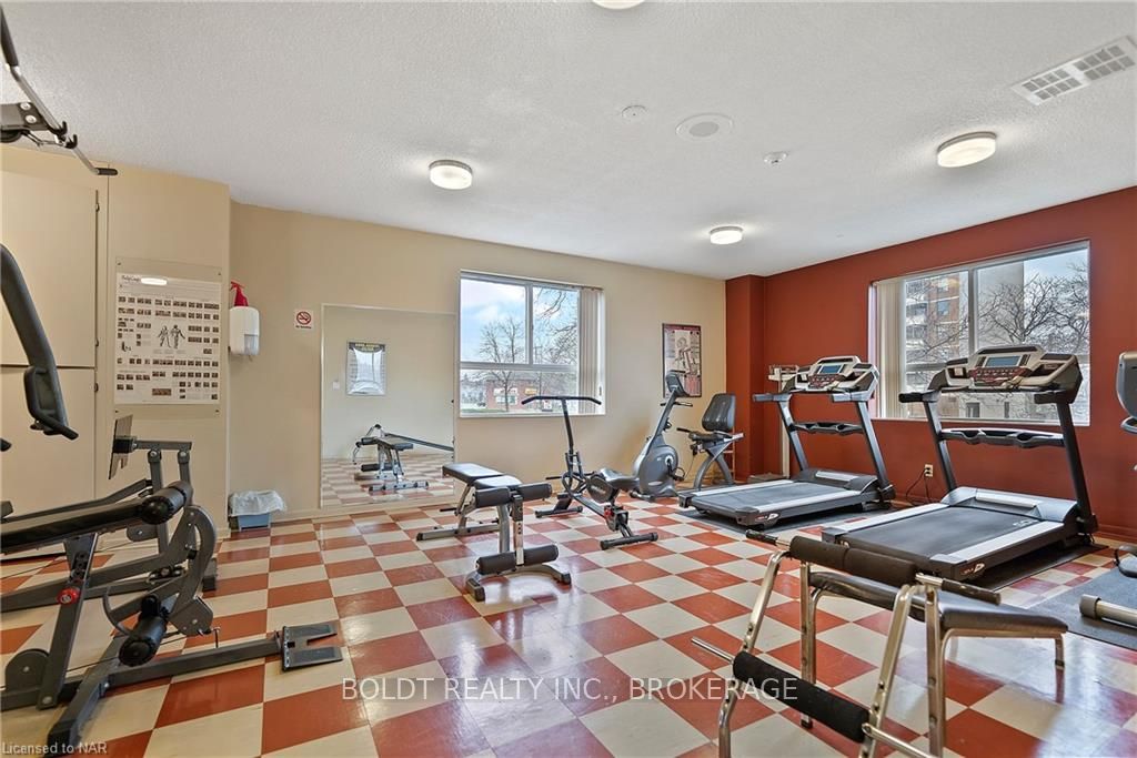 Photo 37 of Unit 911, 7 Gale Crescent, St. Catharines, E. Chester — HOMEH