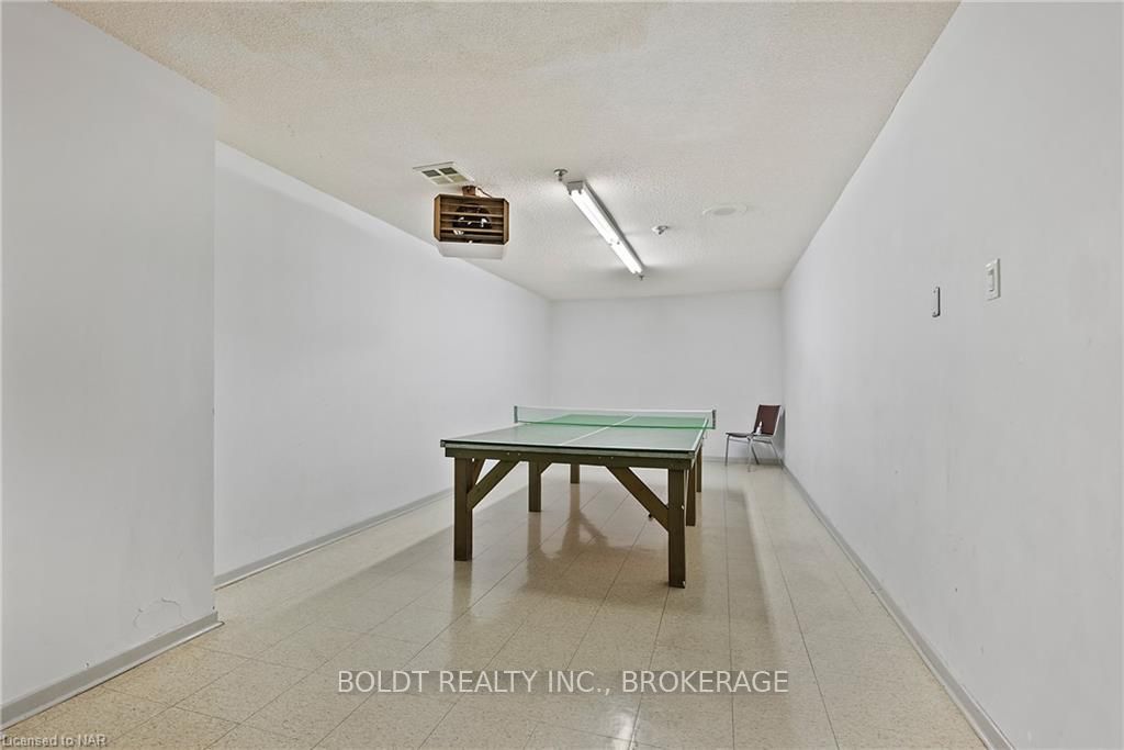 Photo 39 of Unit 911, 7 Gale Crescent, St. Catharines, E. Chester — HOMEH
