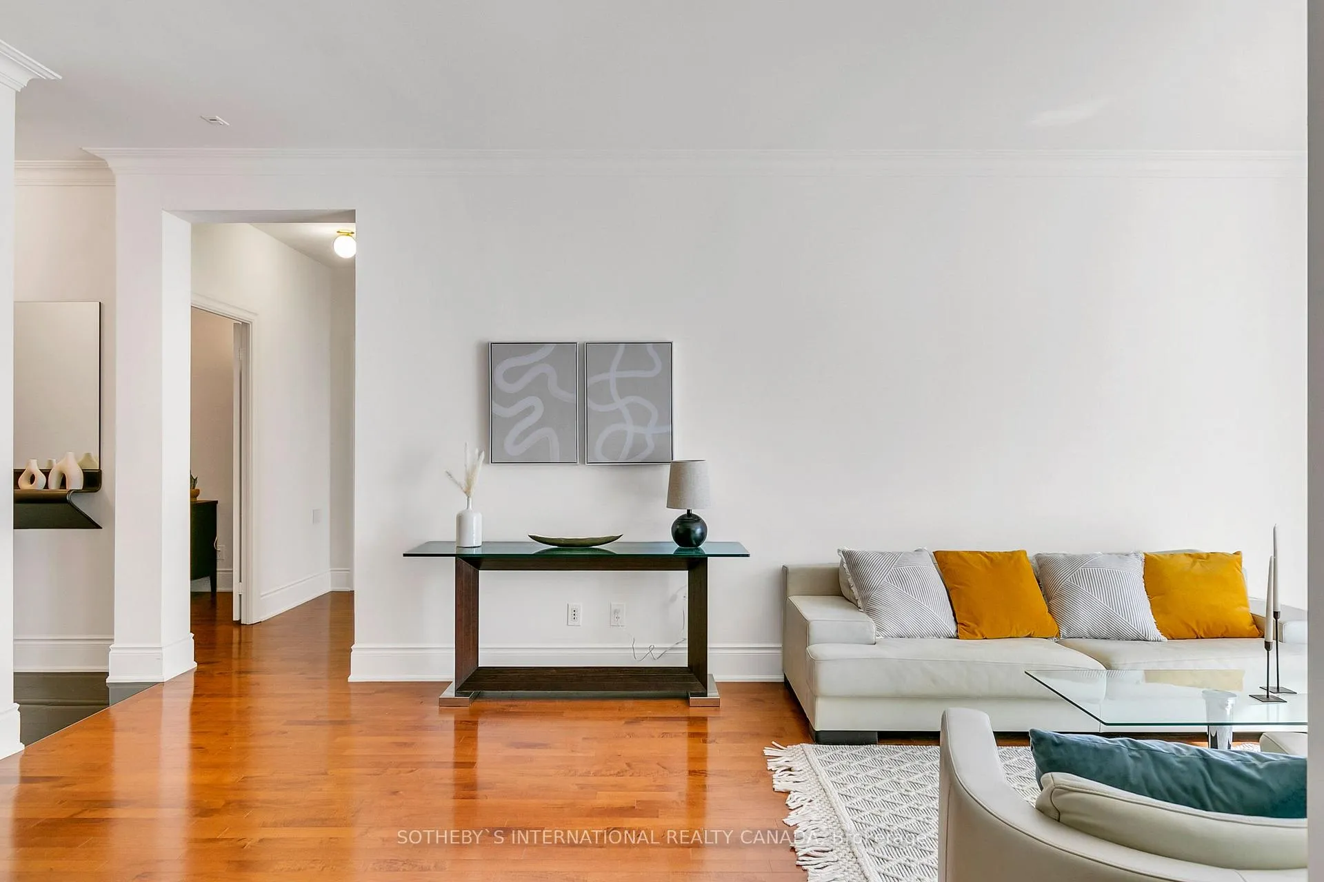 Photo 9 of Unit 903, 55 Delisle Avenue, Toronto, Yonge-St. Clair — HOMEH