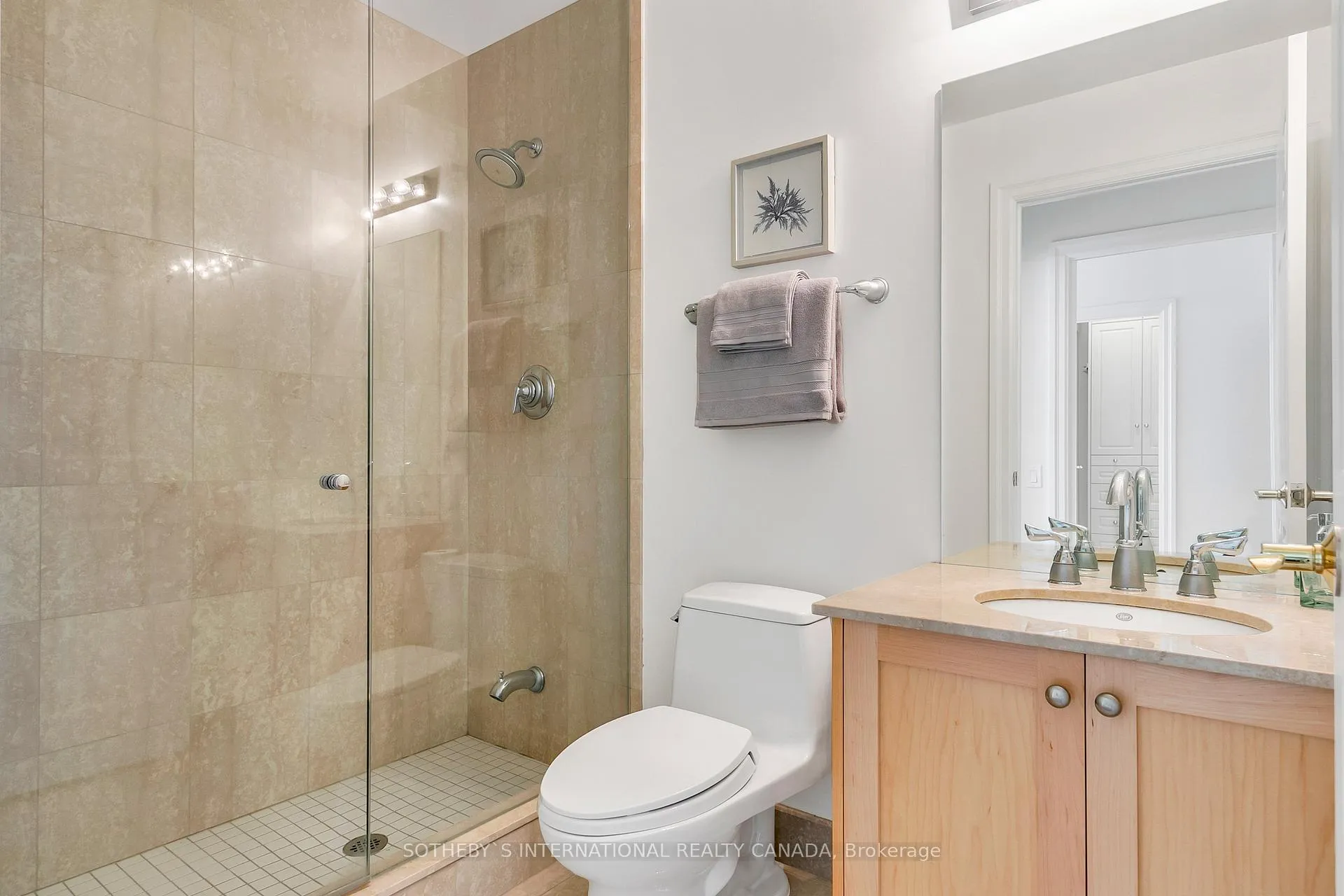 Photo 25 of Unit 903, 55 Delisle Avenue, Toronto, Yonge-St. Clair — HOMEH