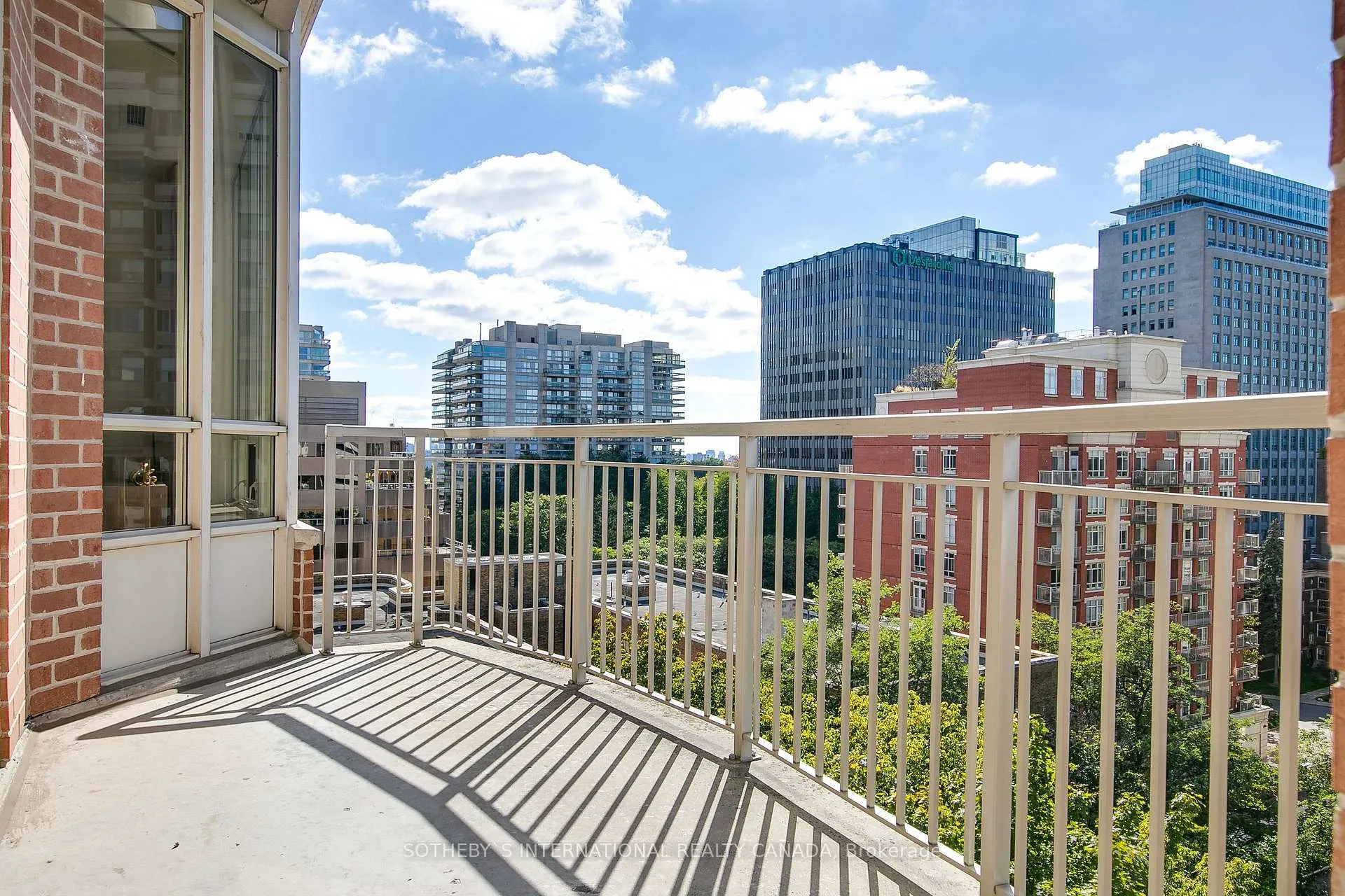 Photo 26 of Unit 903, 55 Delisle Avenue, Toronto, Yonge-St. Clair — HOMEH