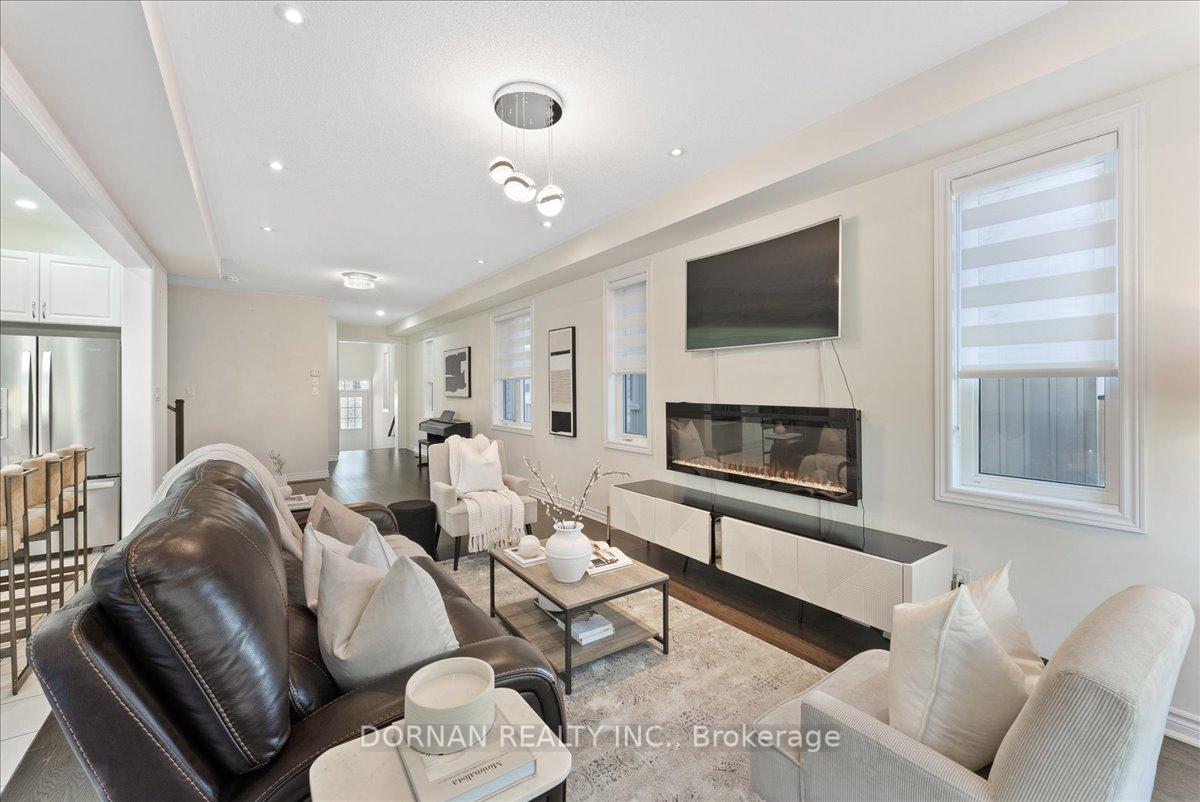 Photo 5 of 11 Highlands Boulevard, Cavan Monaghan, Cavan Twp — HOMEH