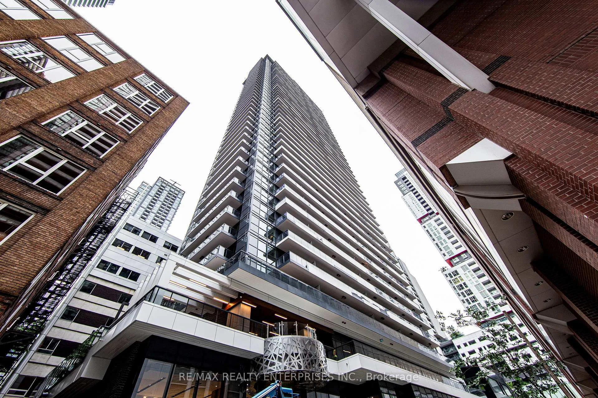 Photo 1 of Unit 1901, 38 Widmer Street, Toronto, Waterfront Communities — HOMEH