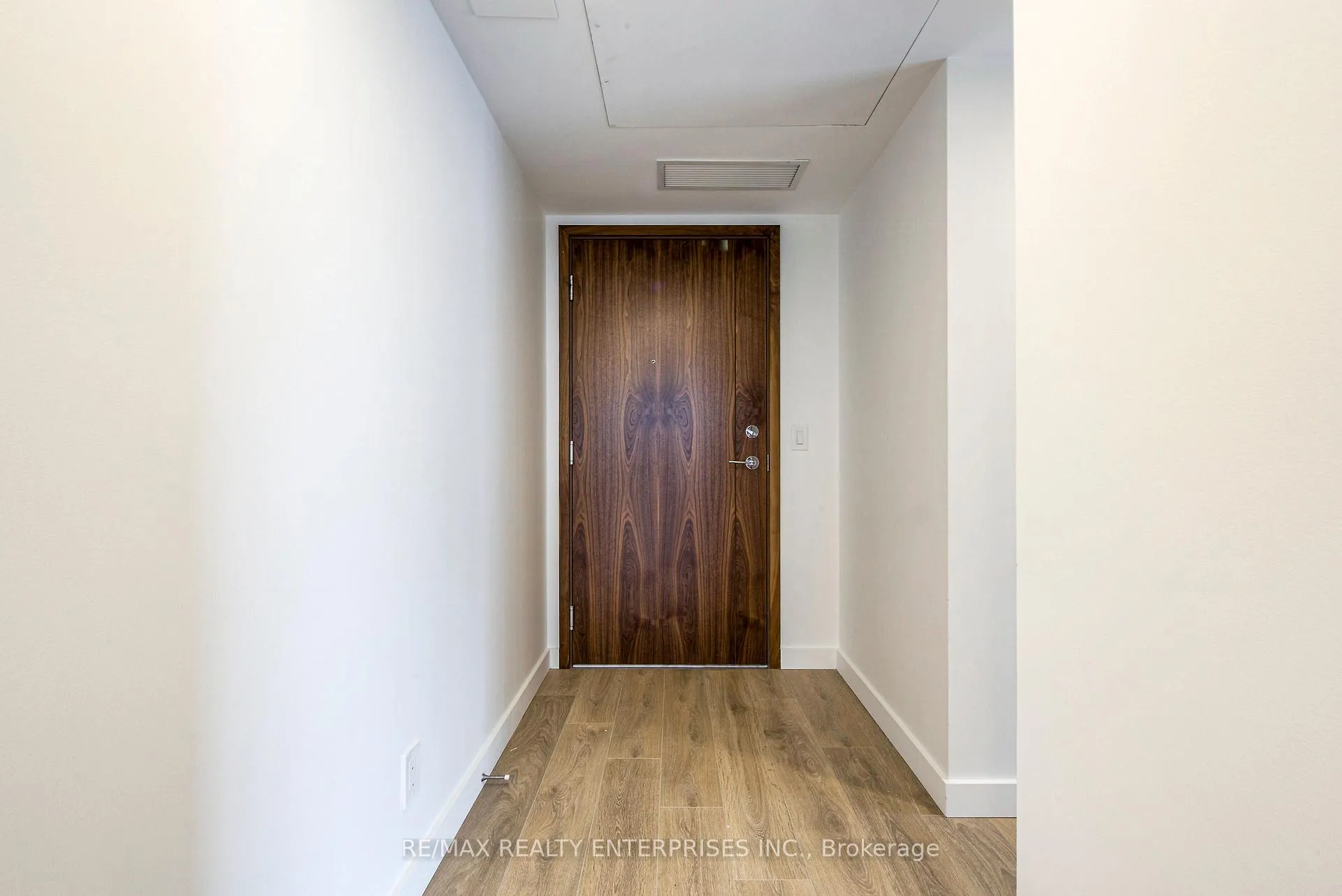 Photo 9 of Unit 1901, 38 Widmer Street, Toronto, Waterfront Communities — HOMEH