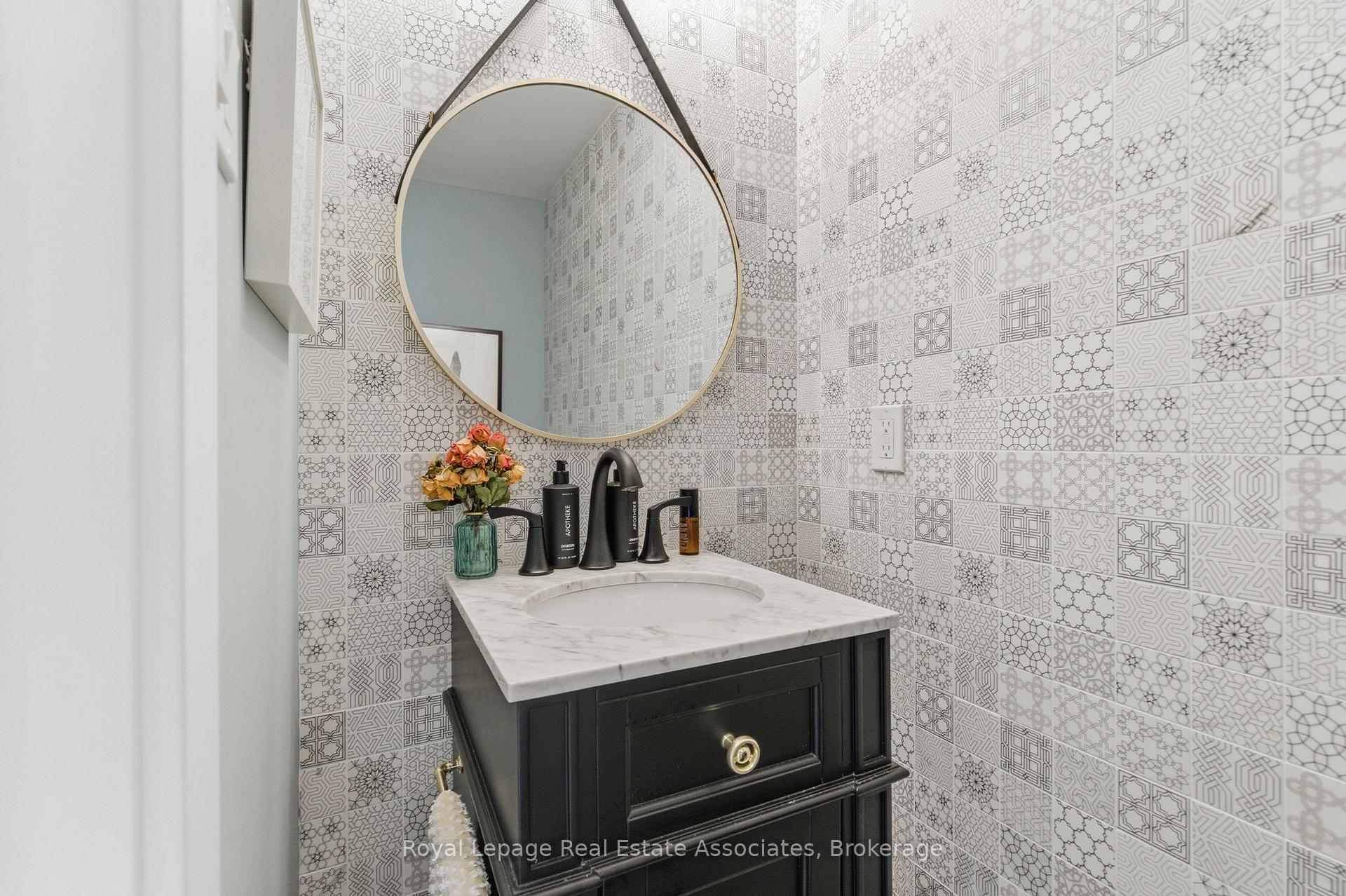 Photo 15 of Unit 7, 383 Dundas Street E, Hamilton, Waterdown — HOMEH