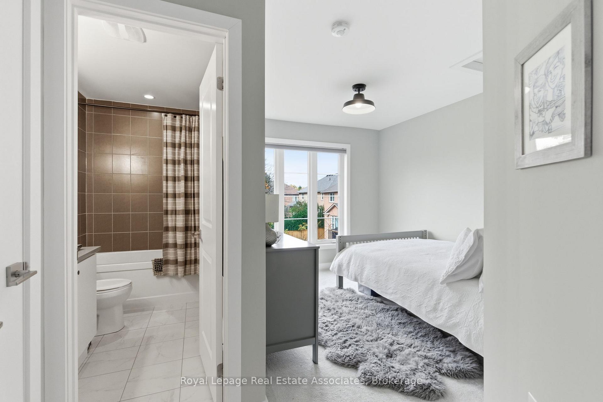 Photo 24 of Unit 7, 383 Dundas Street E, Hamilton, Waterdown — HOMEH