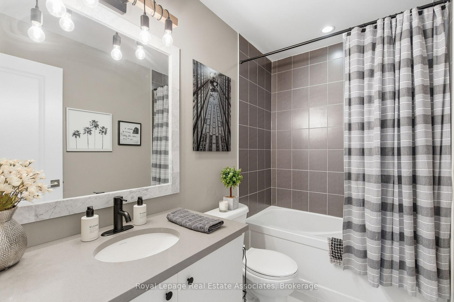 Photo 26 of Unit 7, 383 Dundas Street E, Hamilton, Waterdown — HOMEH