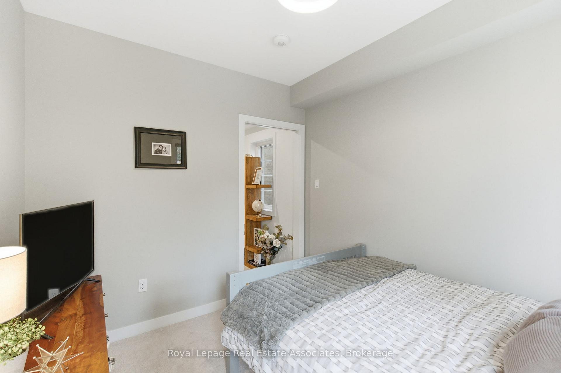 Photo 27 of Unit 7, 383 Dundas Street E, Hamilton, Waterdown — HOMEH