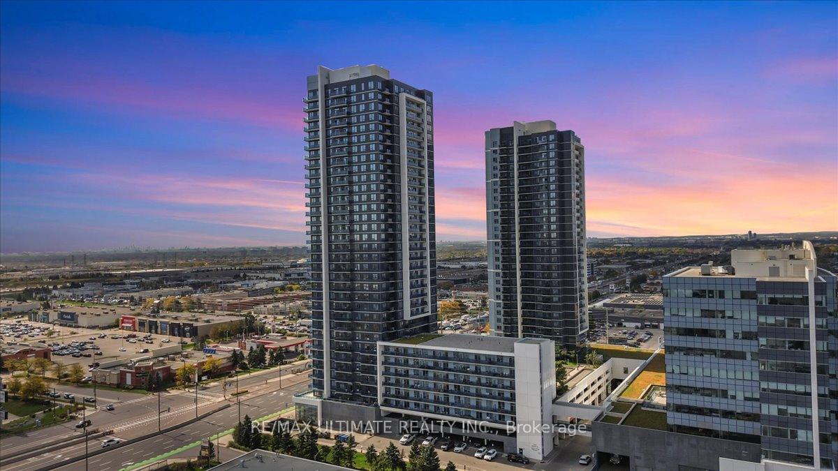 Front of Unit 2008, 3600 Highway 7