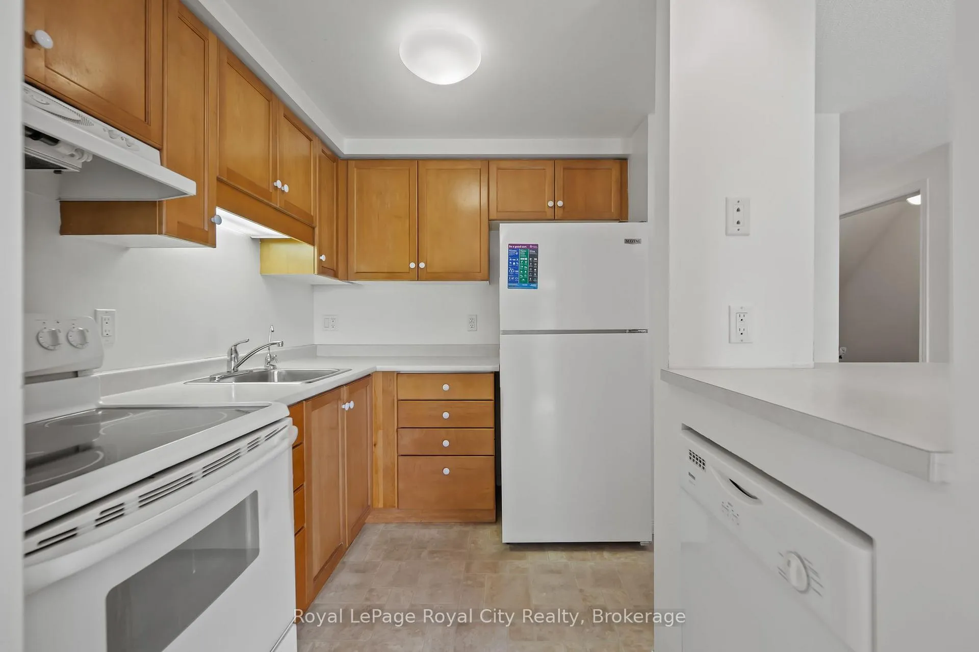 Photo 9 of Unit 29, 66 Rodgers Road, Guelph, Kortright West — HOMEH