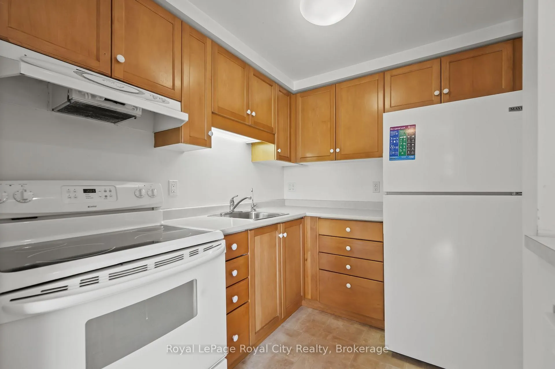 Photo 10 of Unit 29, 66 Rodgers Road, Guelph, Kortright West — HOMEH