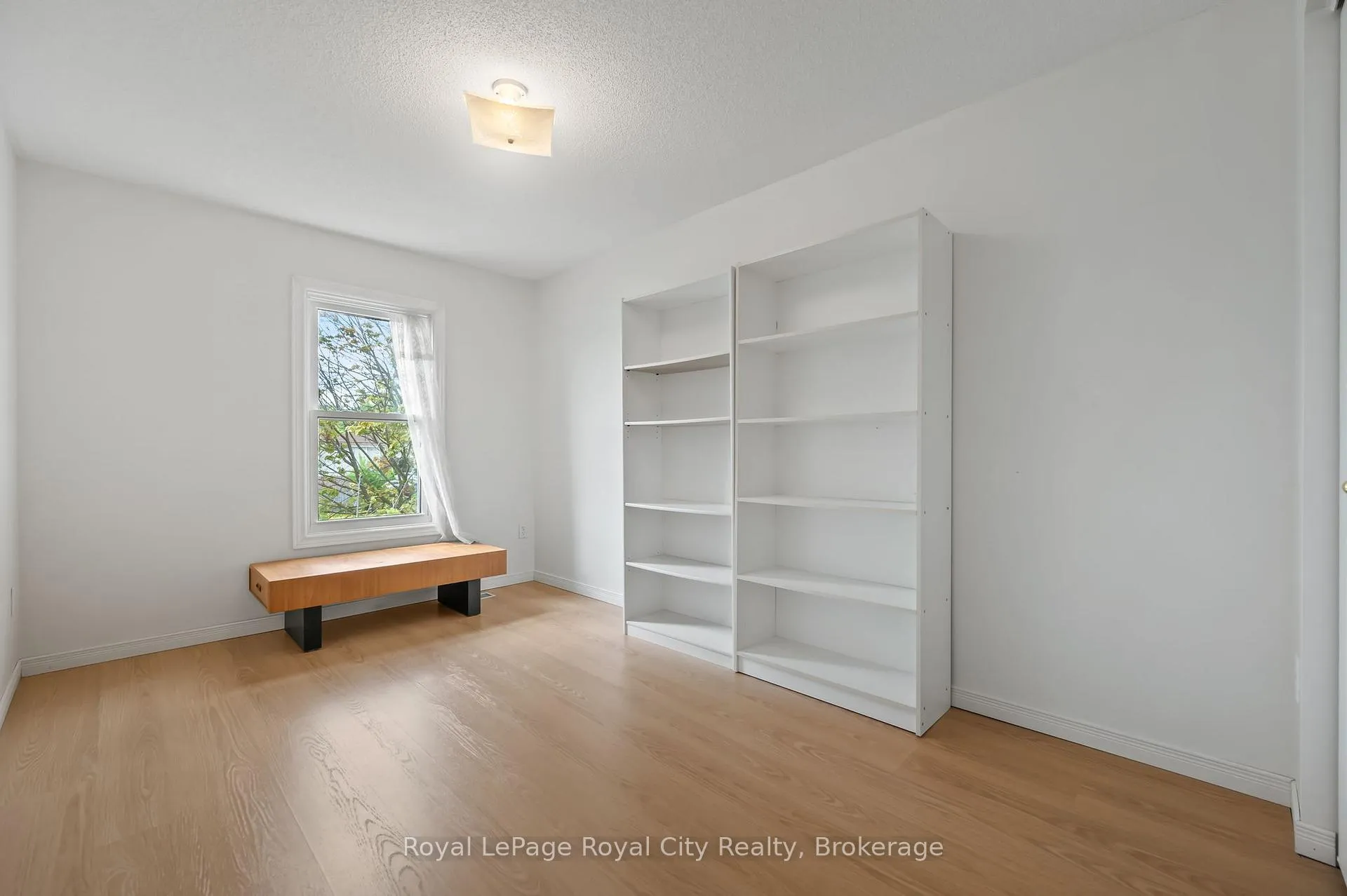 Photo 15 of Unit 29, 66 Rodgers Road, Guelph, Kortright West — HOMEH