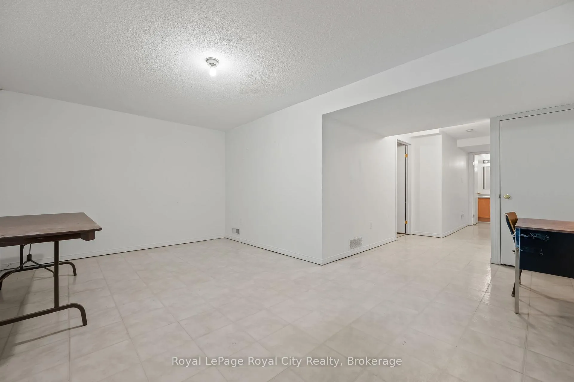 Photo 21 of Unit 29, 66 Rodgers Road, Guelph, Kortright West — HOMEH