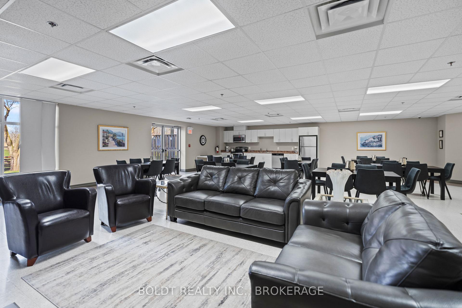 Photo 31 of Unit 407, 141 Vansickle Road, St. Catharines, Rykert/Vansickle — HOMEH