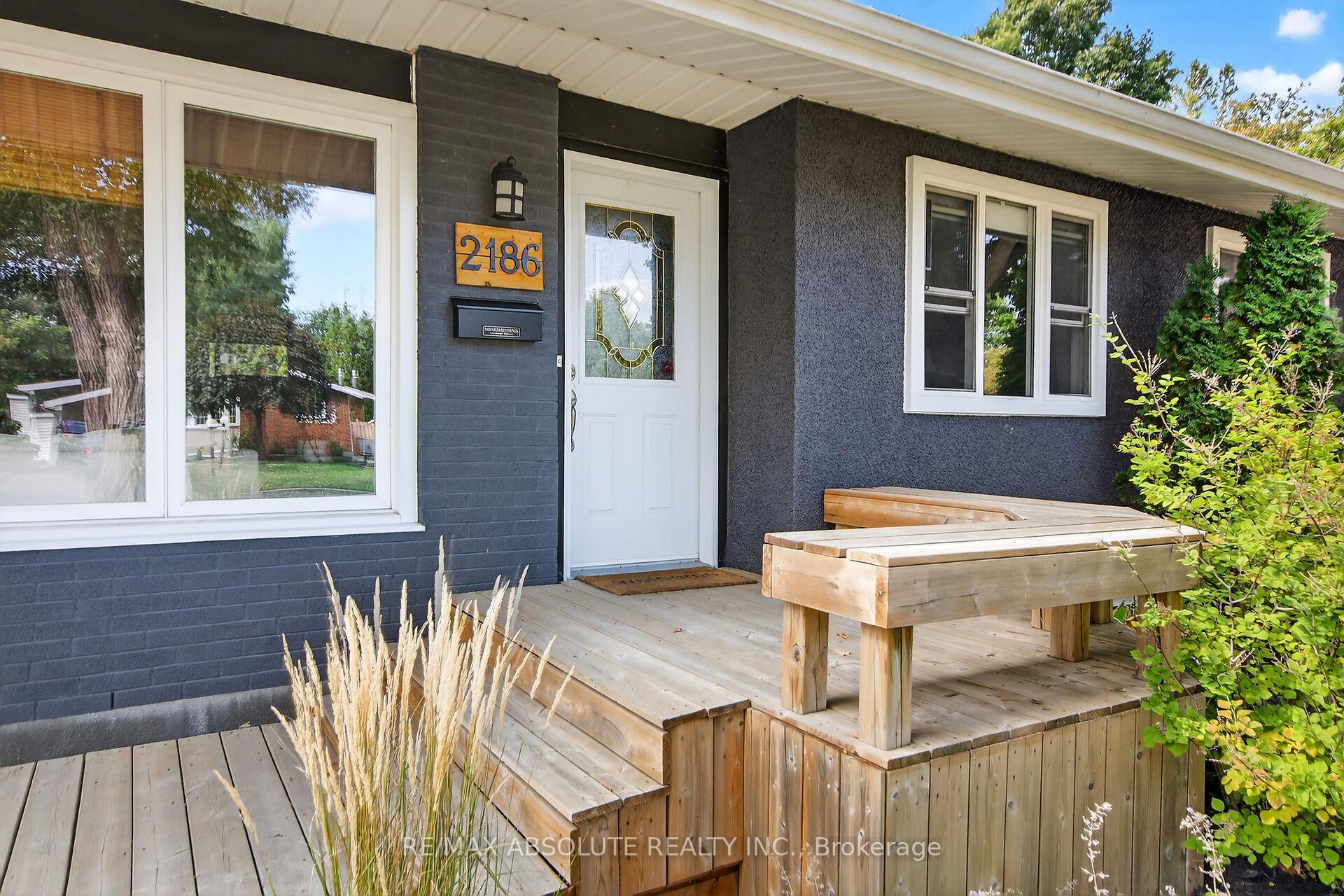 Photo 3 of 2186 Tawney Road, Ottawa, Hawthorne Meadows — HOMEH