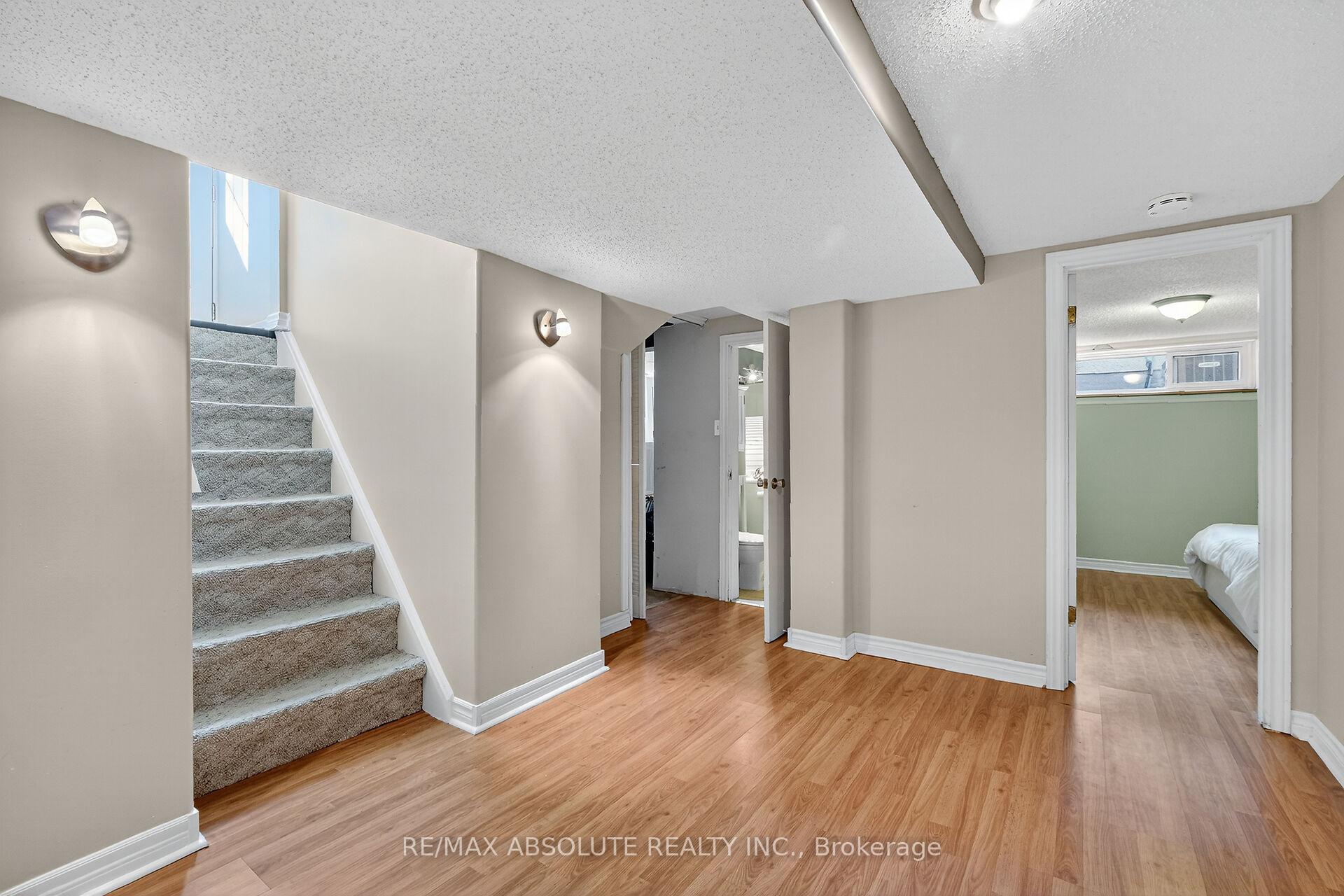 Photo 30 of 2186 Tawney Road, Ottawa, Hawthorne Meadows — HOMEH