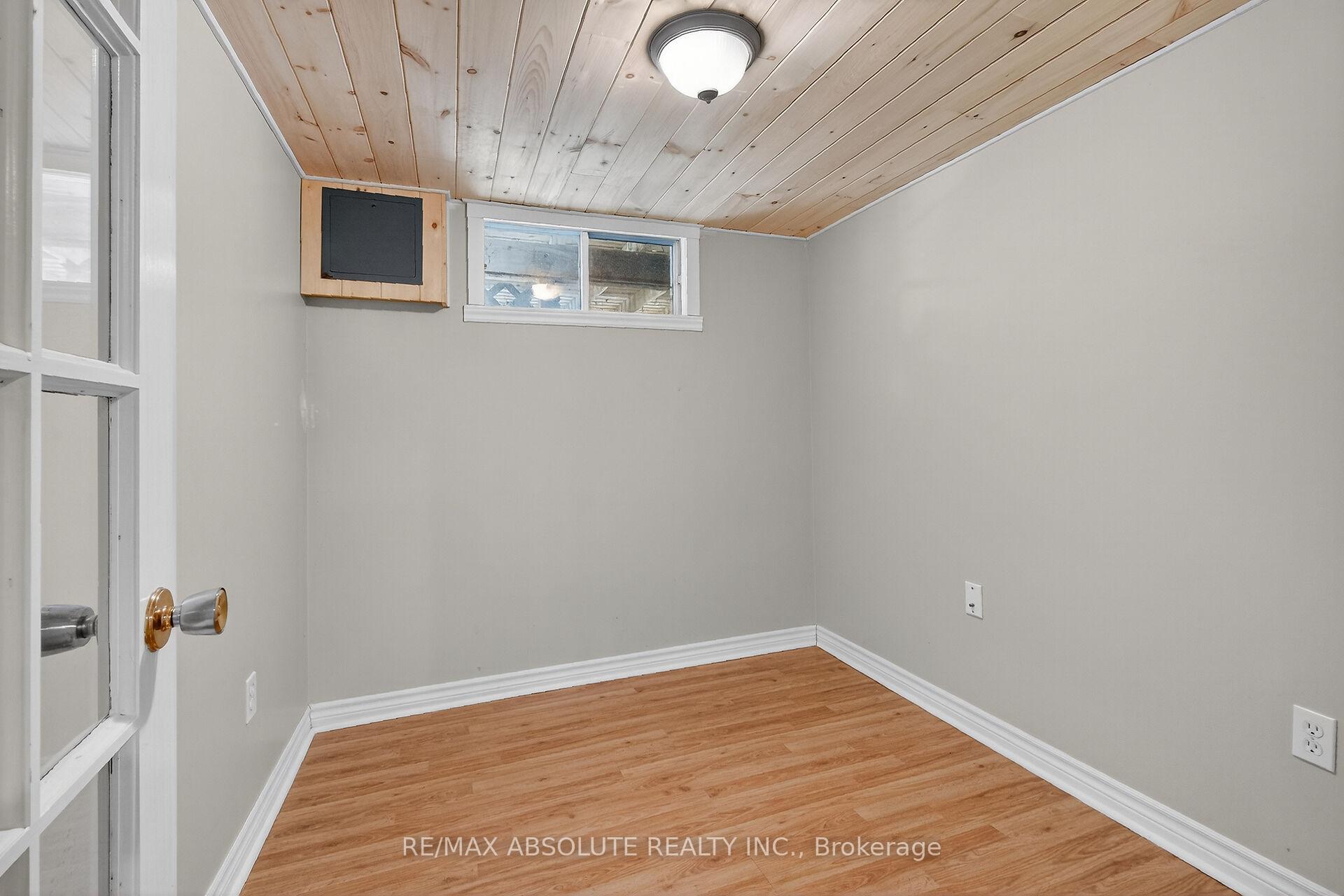 Photo 40 of 2186 Tawney Road, Ottawa, Hawthorne Meadows — HOMEH