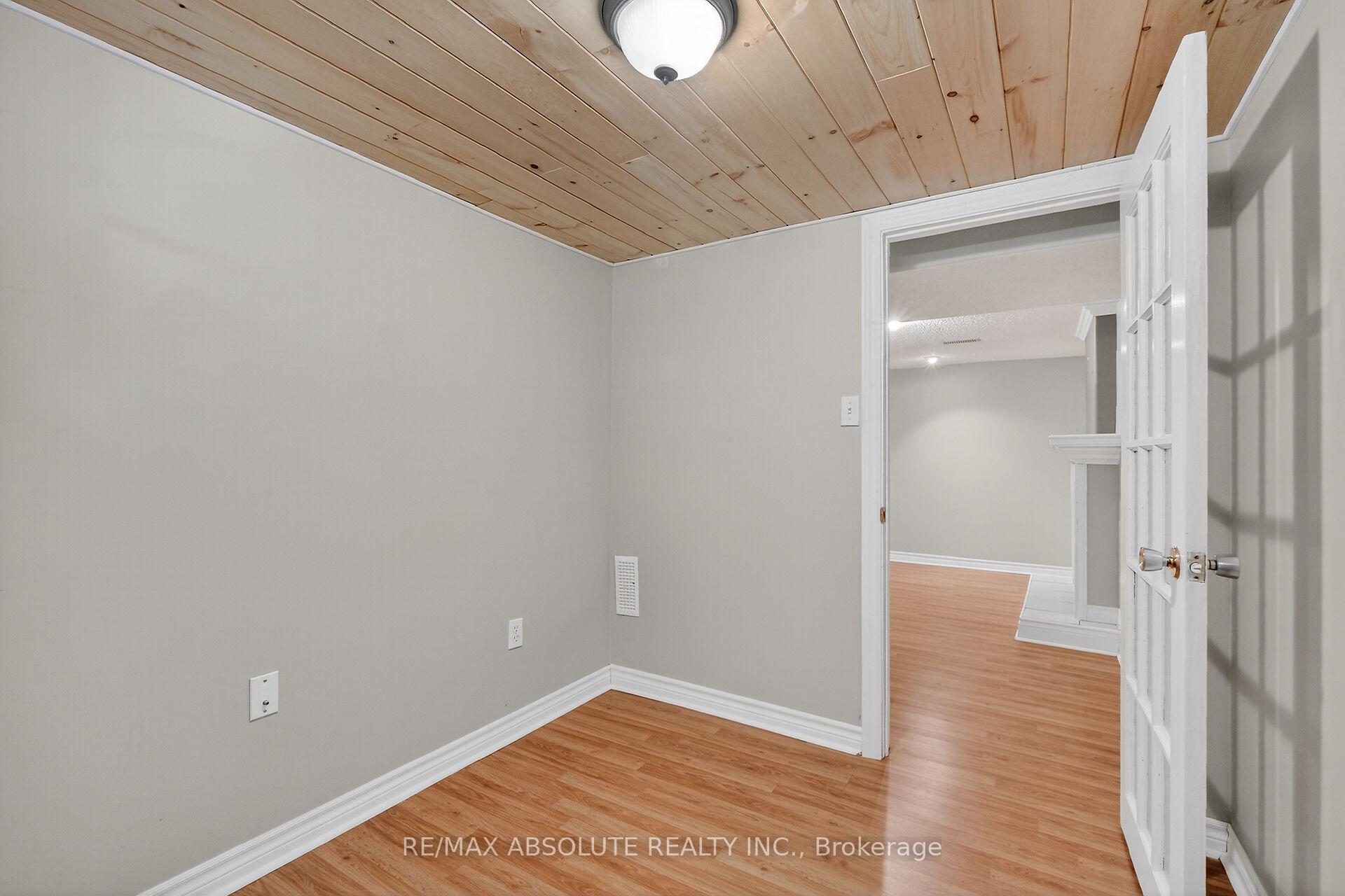Photo 41 of 2186 Tawney Road, Ottawa, Hawthorne Meadows — HOMEH