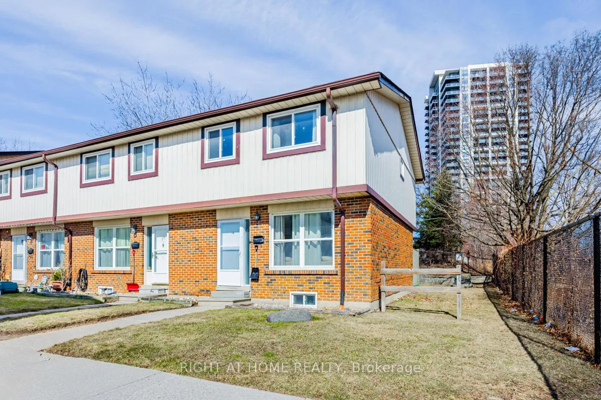 Front of Unit 18, 1230 Radom Street N