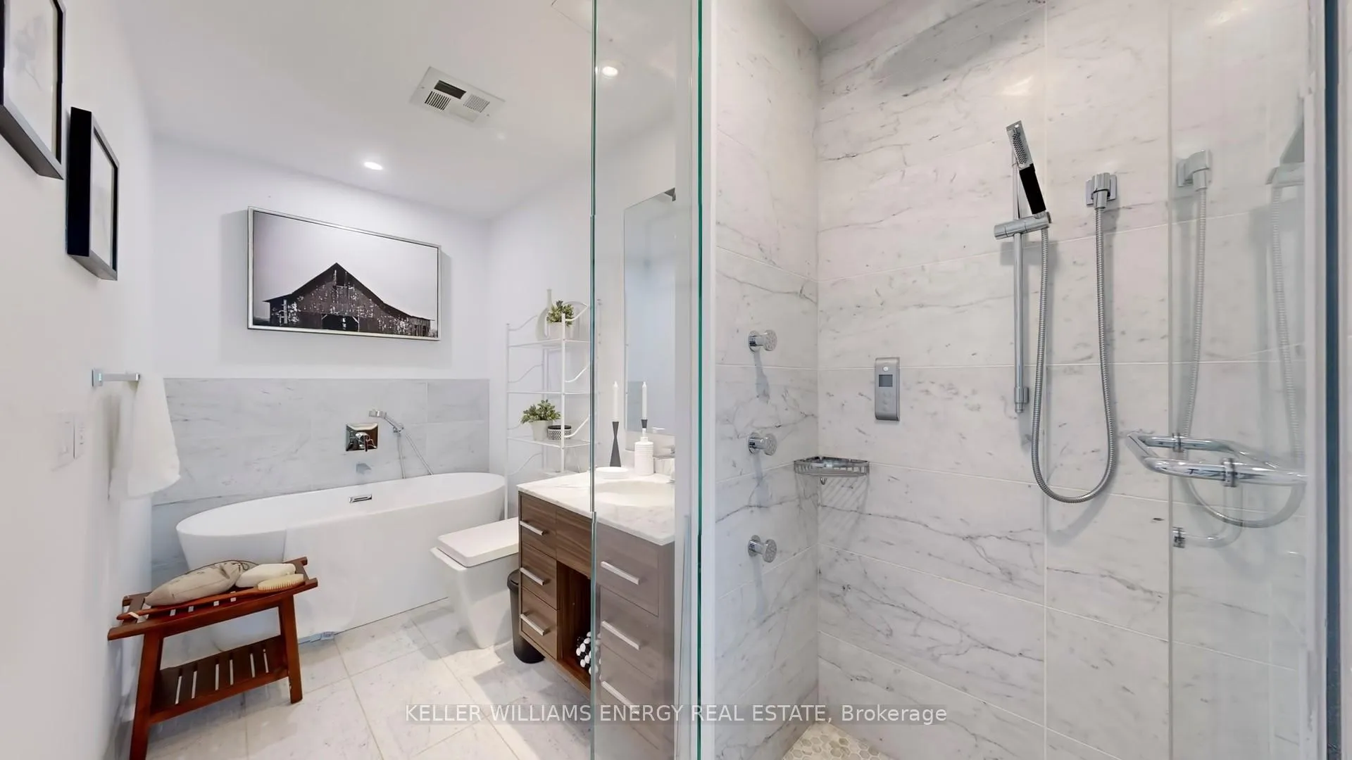 Photo 15 of Unit 3307, 488 University Avenue, Toronto, University — HOMEH