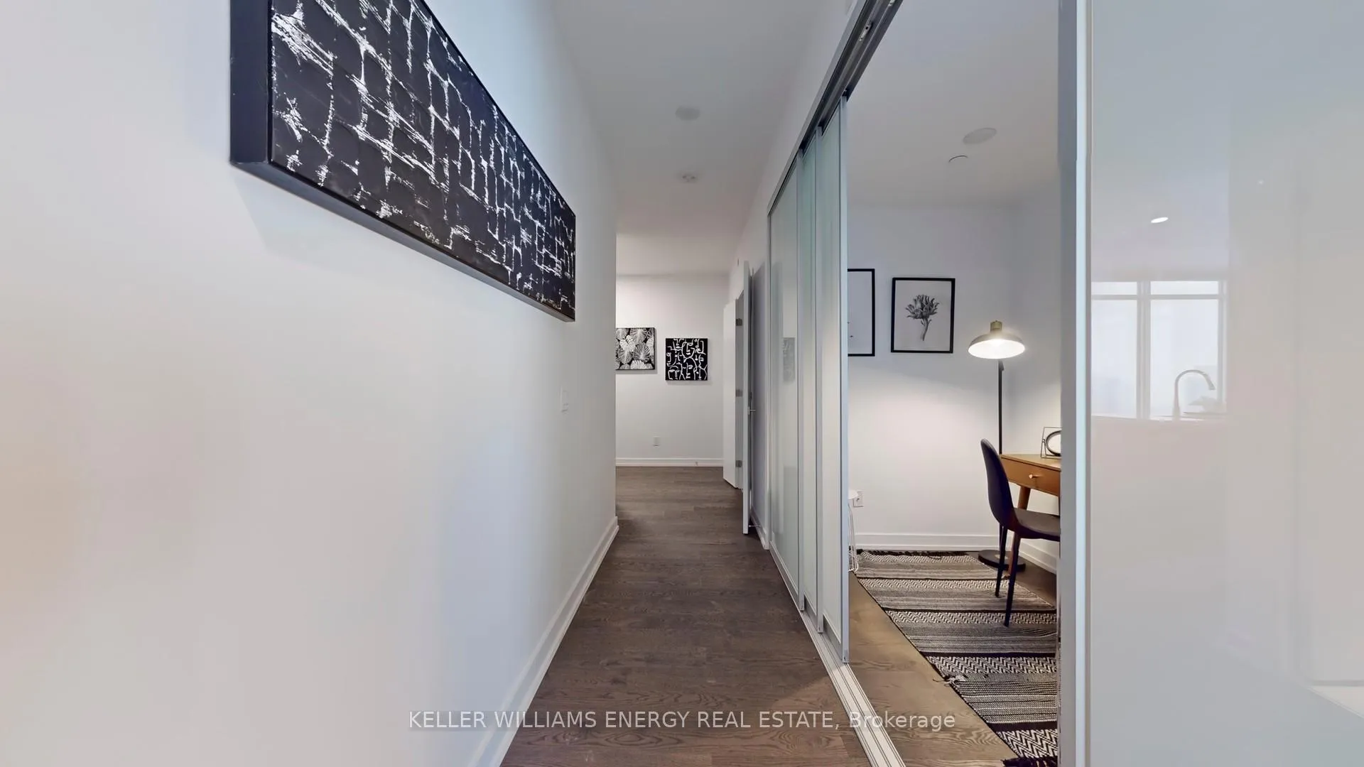 Photo 18 of Unit 3307, 488 University Avenue, Toronto, University — HOMEH