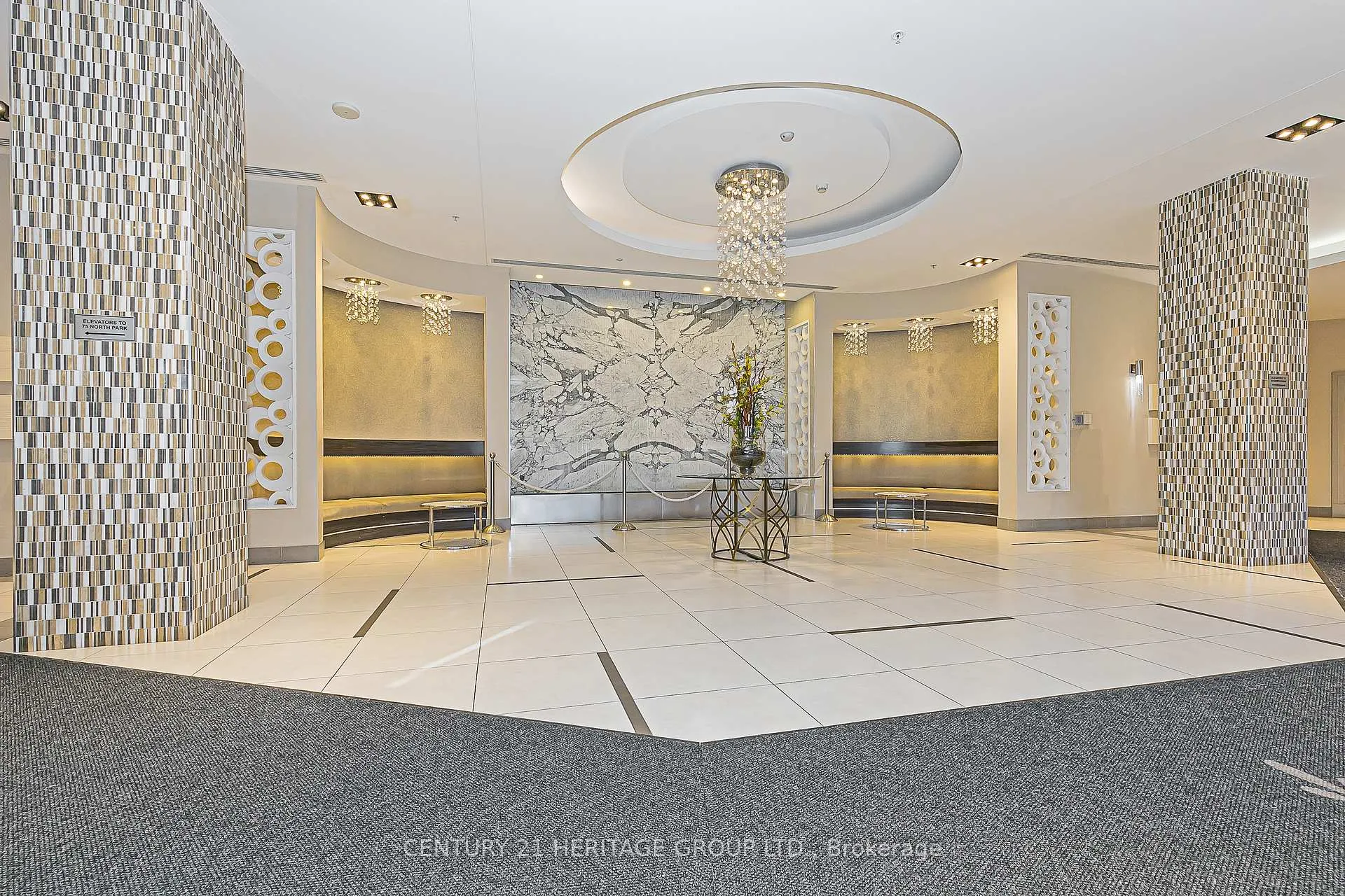Photo 3 of Unit 914, 85 North Park Road, Vaughan, Beverley Glen — HOMEH