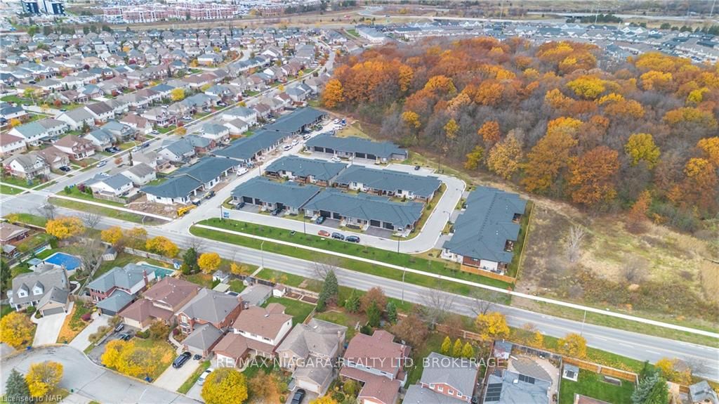 Photo 29 of Unit 3, 300 Richmond Street, Thorold, Confederation Heights — HOMEH