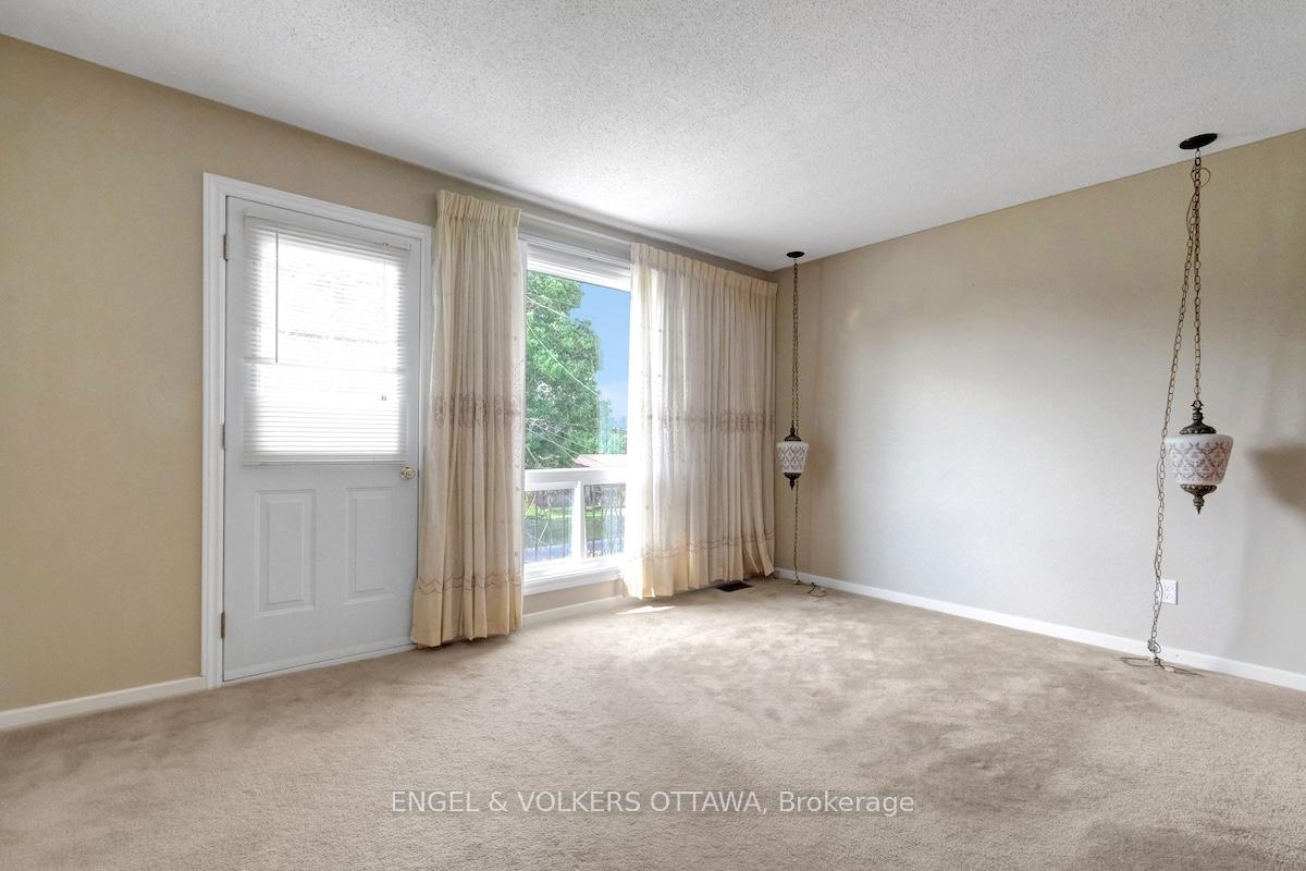 Photo 24 of 28A Ashburn Drive, Ottawa, Borden Farm/Stewart Farm/Carleton Heights/Parkwood Hills — HOMEH