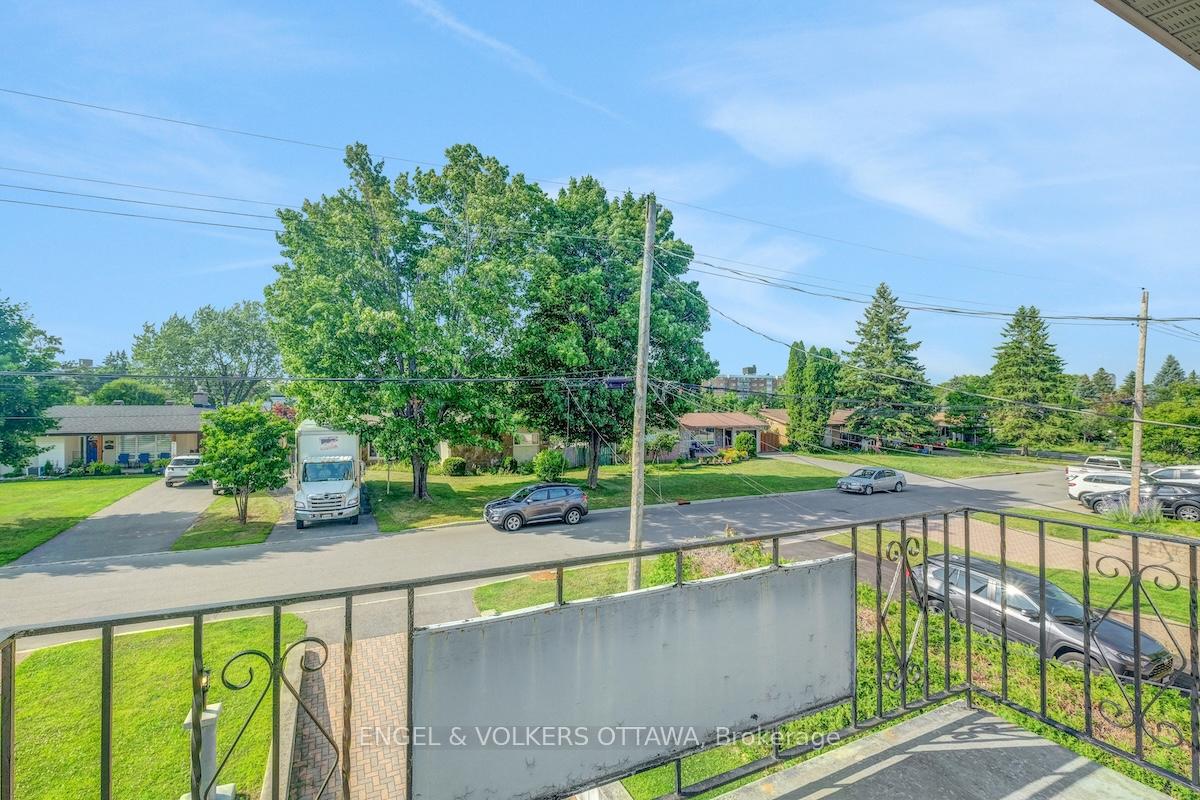 Photo 20 of 28A Ashburn Drive, Ottawa, Borden Farm/Stewart Farm/Carleton Heights/Parkwood Hills — HOMEH