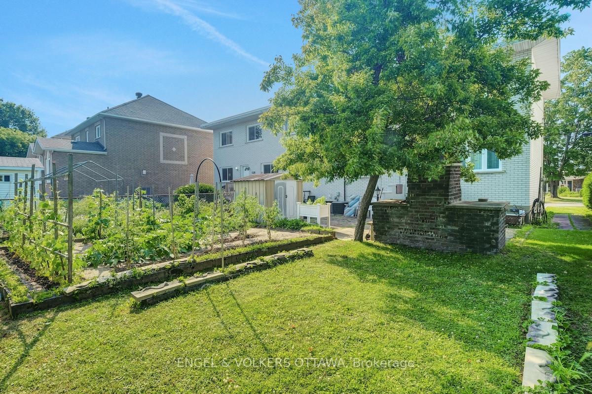 Photo 33 of 28A Ashburn Drive, Ottawa, Borden Farm/Stewart Farm/Carleton Heights/Parkwood Hills — HOMEH