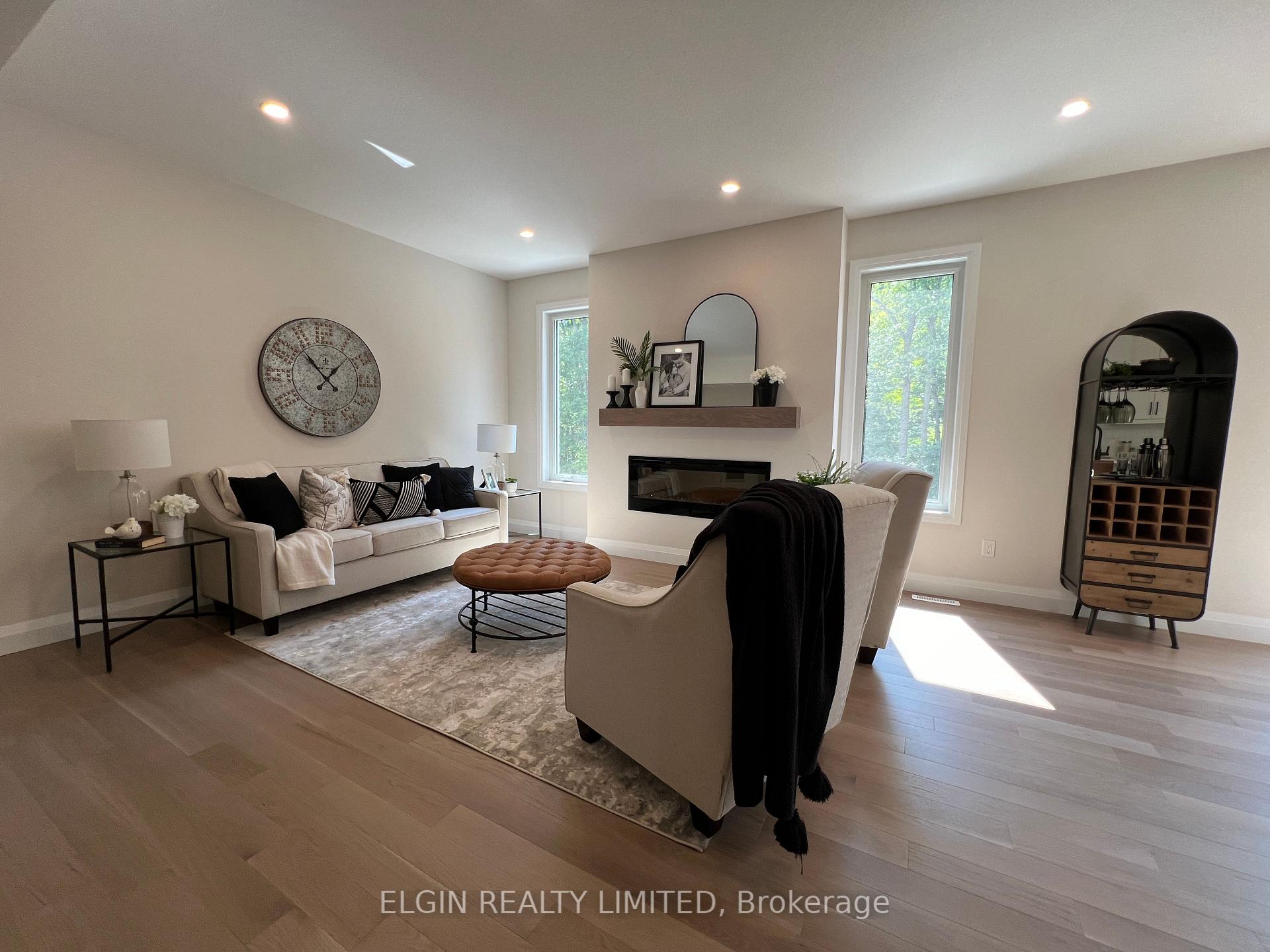 Photo 15 of 37-49 Royal Dornoch Drive, St. Thomas — HOMEH