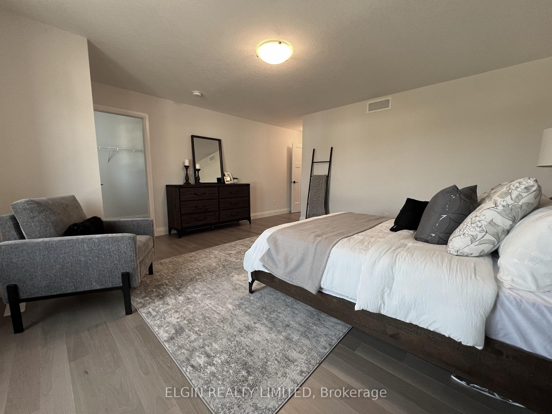 Photo 18 of 37-49 Royal Dornoch Drive, St. Thomas — HOMEH