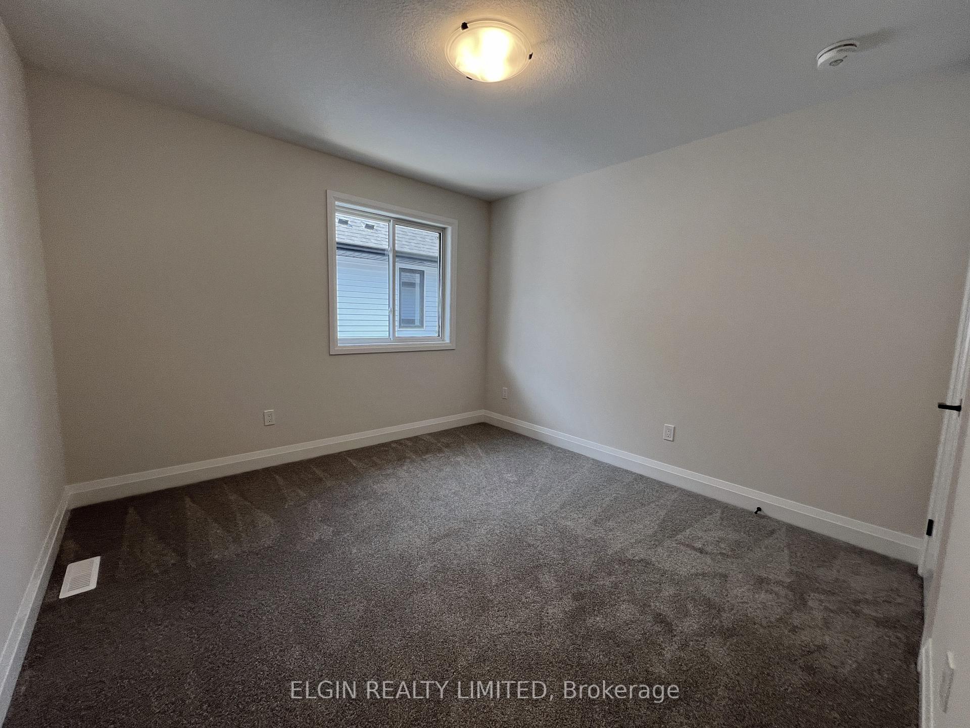 Photo 24 of 37-49 Royal Dornoch Drive, St. Thomas — HOMEH