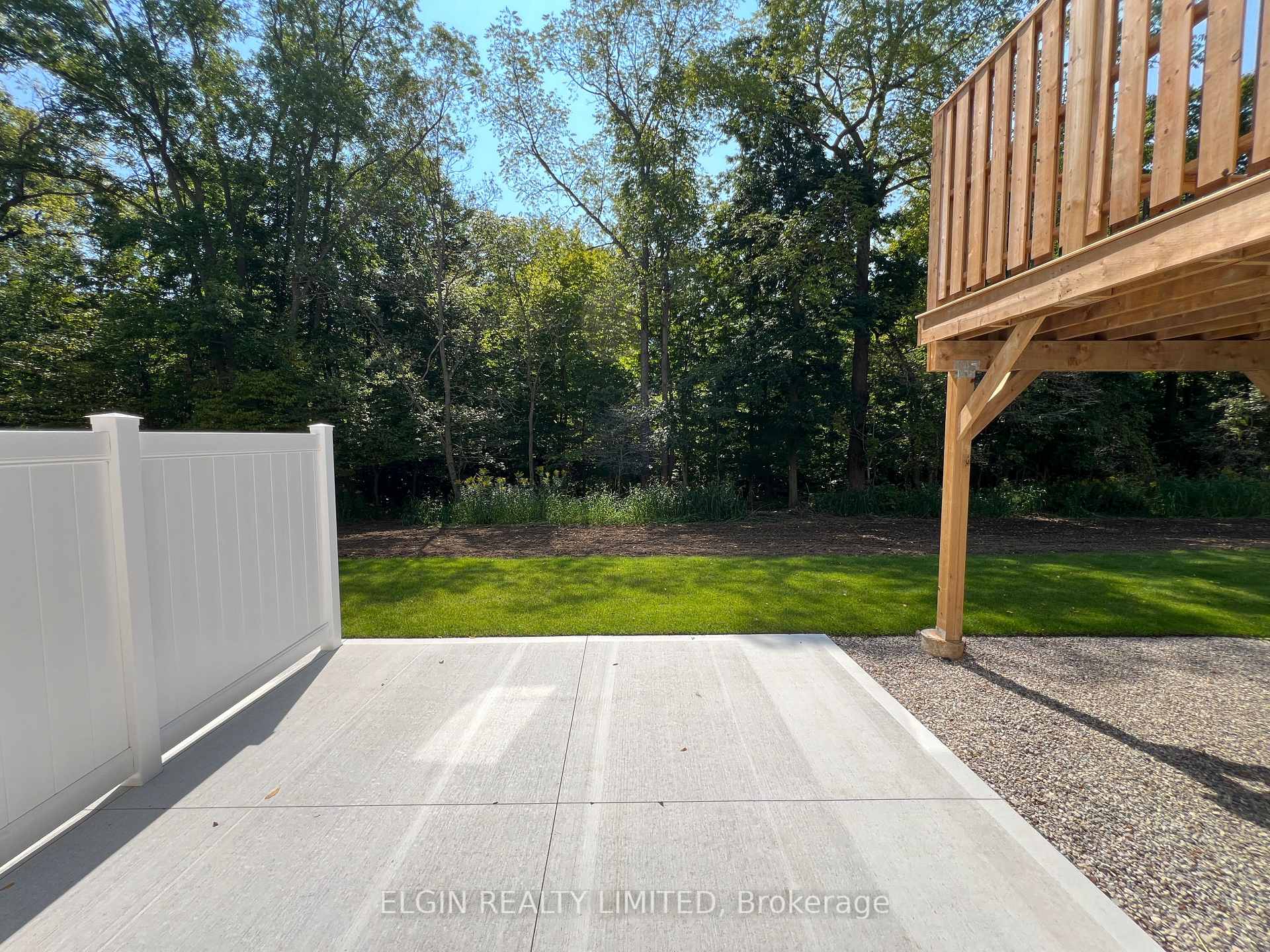Photo 28 of 37-49 Royal Dornoch Drive, St. Thomas — HOMEH