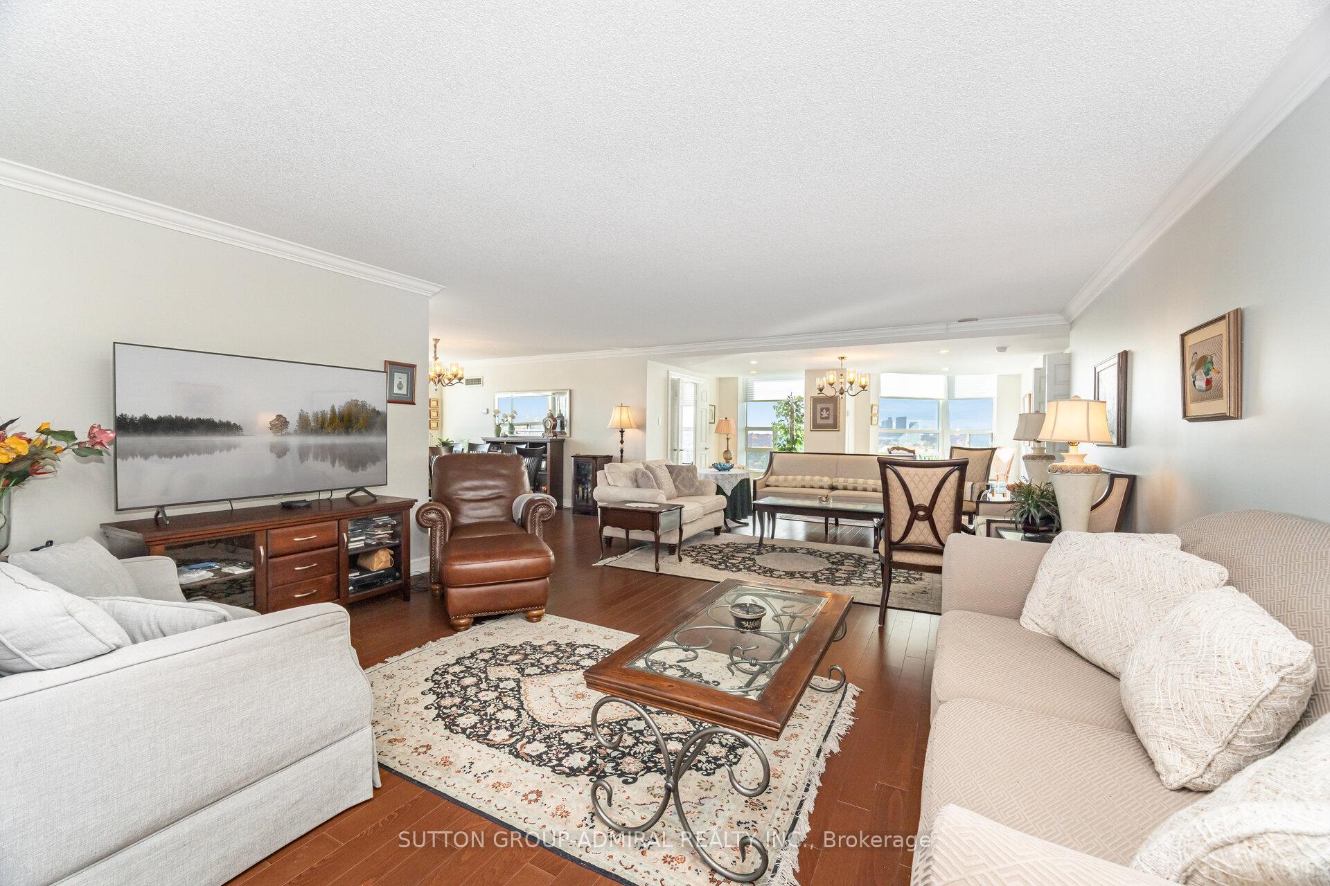 Photo 6 of Unit 1211, 7825 Bayview Avenue, Markham, Aileen-Willowbrook — HOMEH