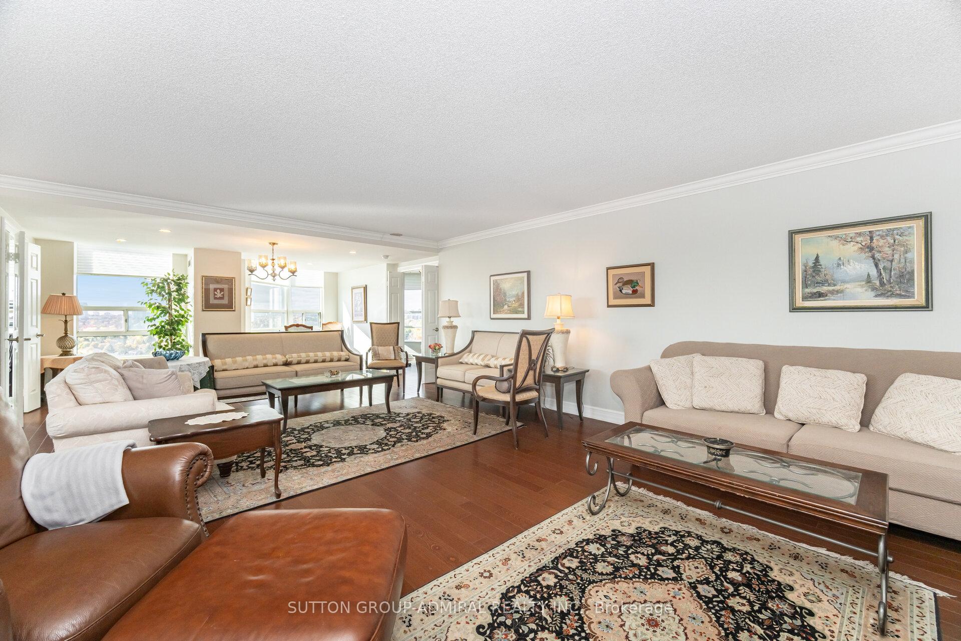 Photo 7 of Unit 1211, 7825 Bayview Avenue, Markham, Aileen-Willowbrook — HOMEH