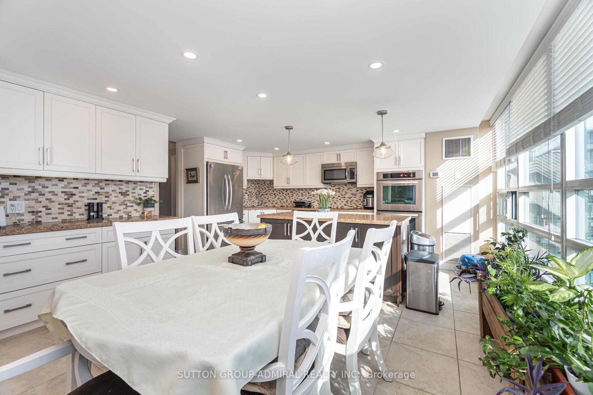 Photo 22 of Unit 1211, 7825 Bayview Avenue, Markham, Aileen-Willowbrook — HOMEH