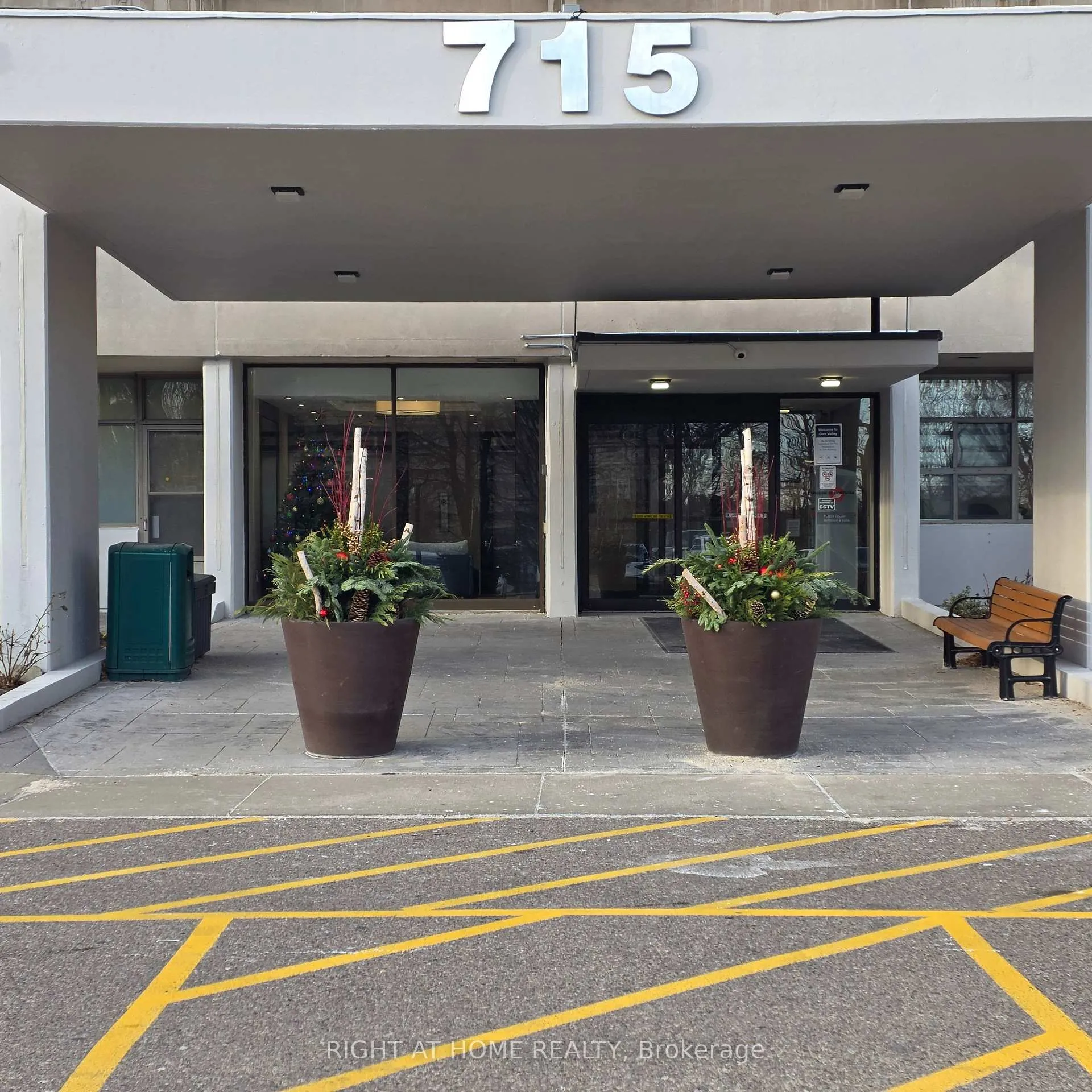 Front of Unit 2504, 715 Don Mills Road