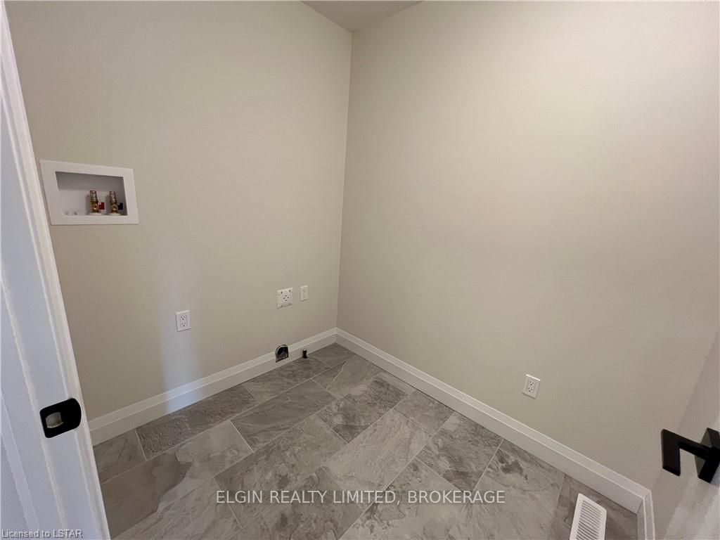 Photo 3 of 3-49 Royal Dornoch Drive, St. Thomas — HOMEH